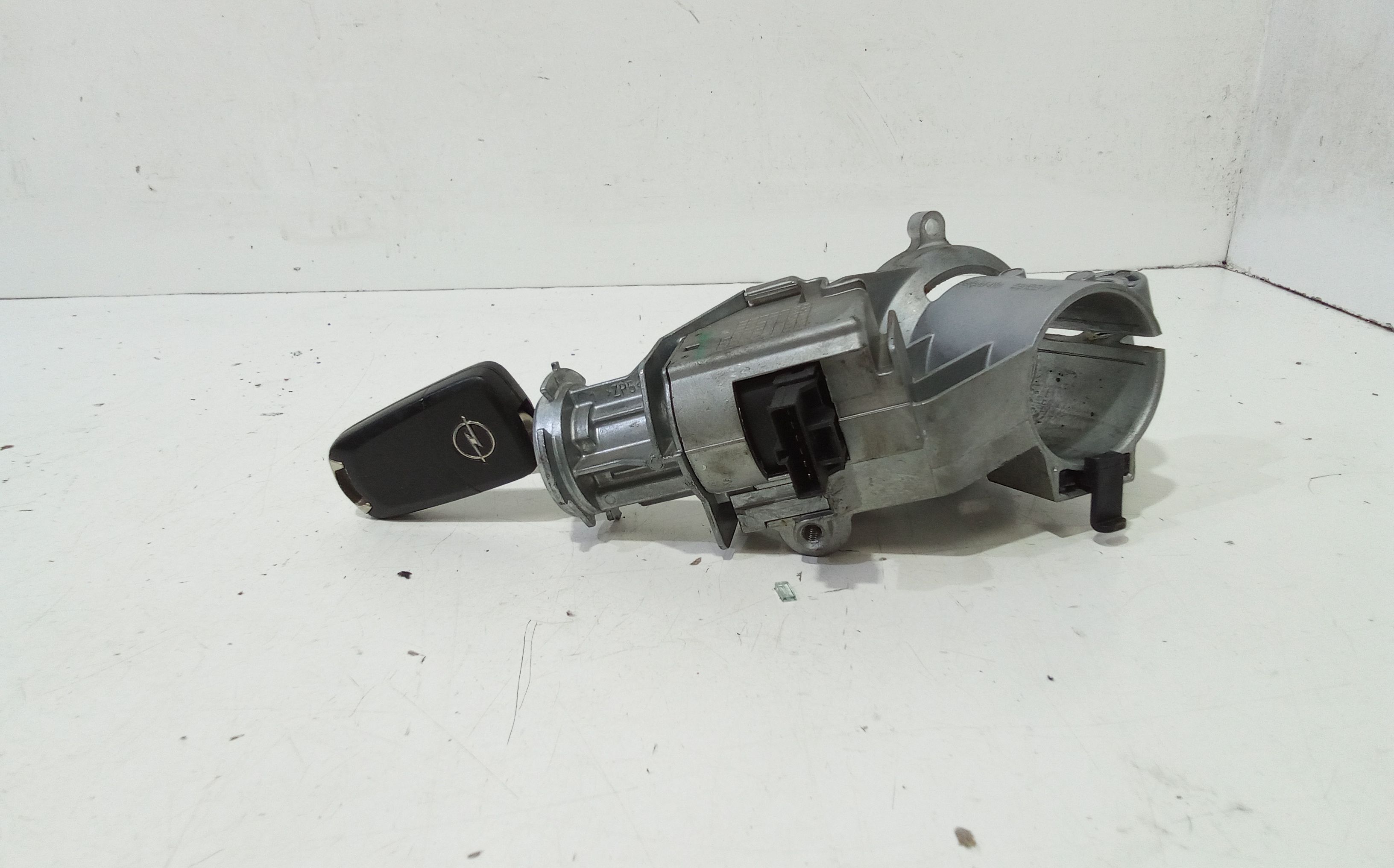Blocchetto d?accensione con chiave OPEL Corsa D 3P 1 Serie