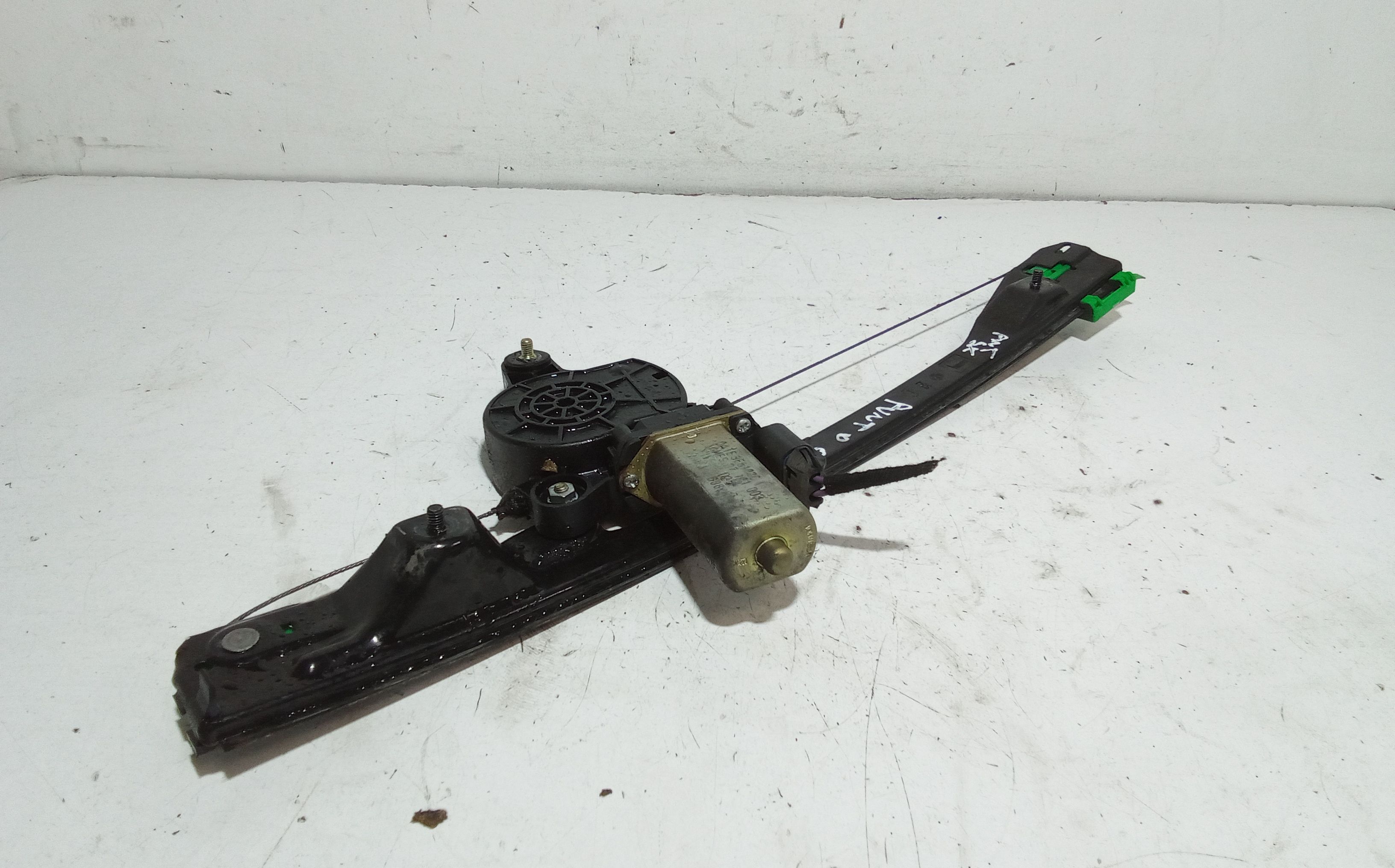 Cremagliera anteriore sinistra Guida FIAT Punto Berlina 3P 3 Serie