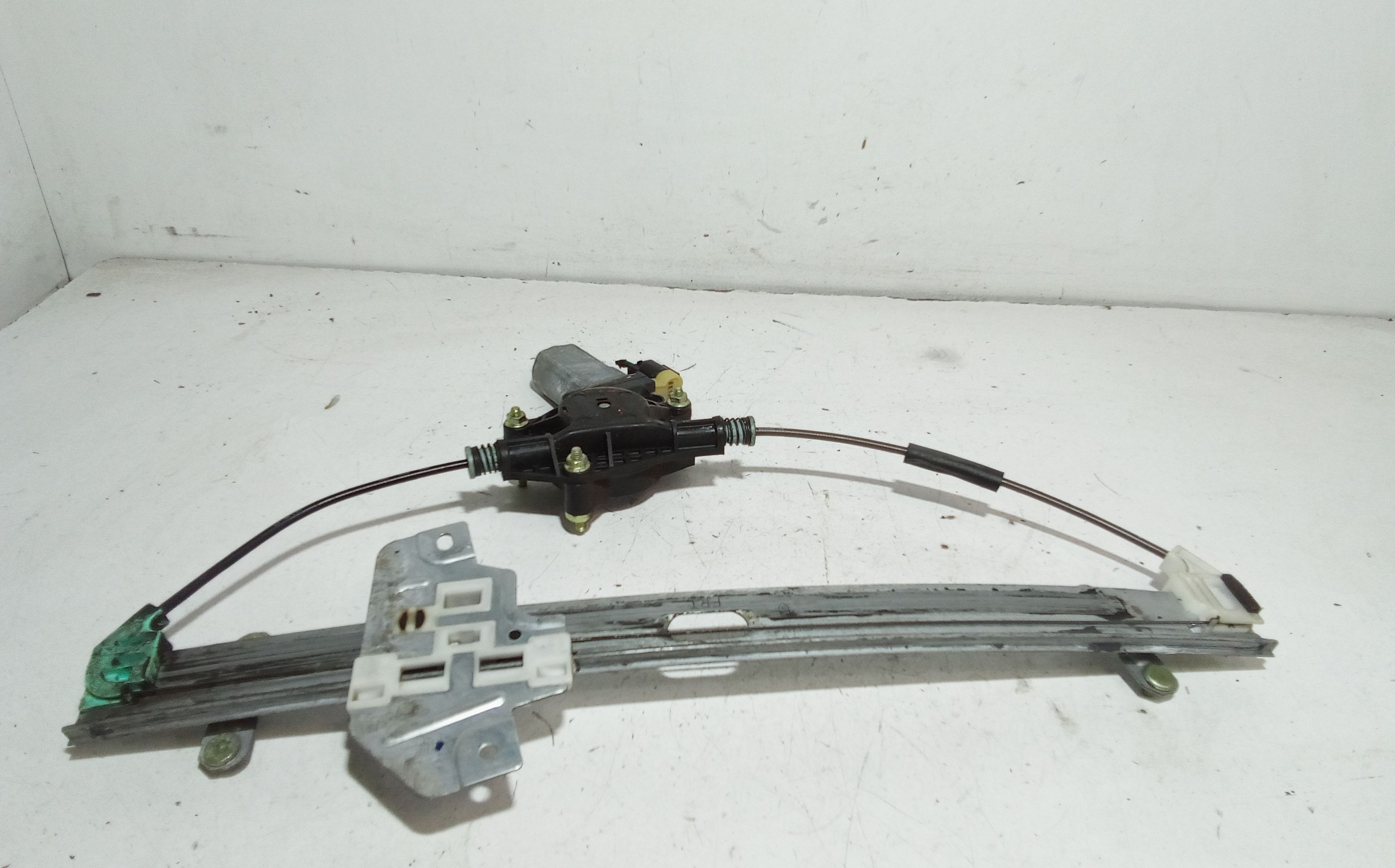 Cremagliera anteriore sinistra Guida KIA Rio 3 Serie