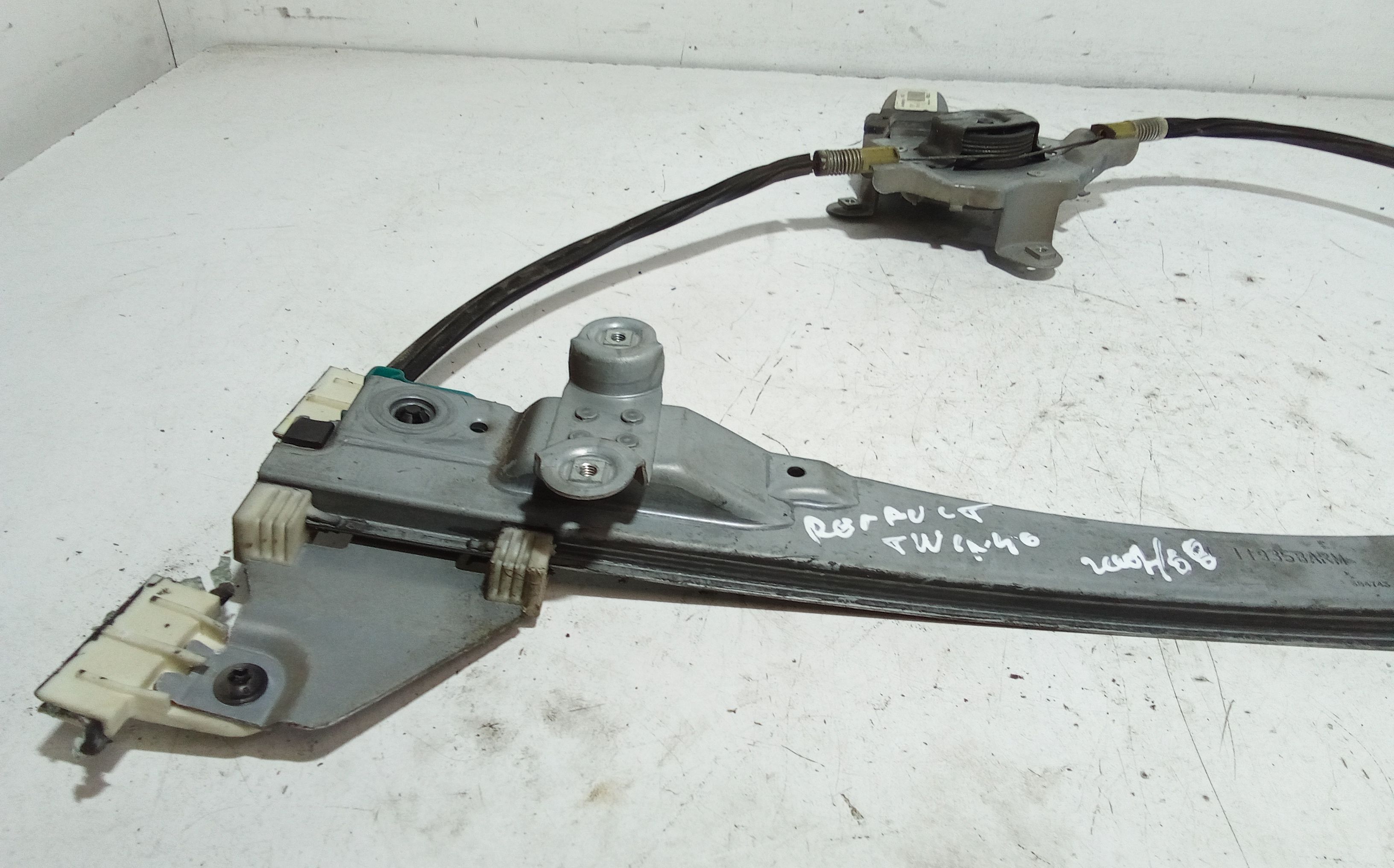 Cremagliera anteriore sinistra Guida RENAULT Twingo II serie  (07>14)