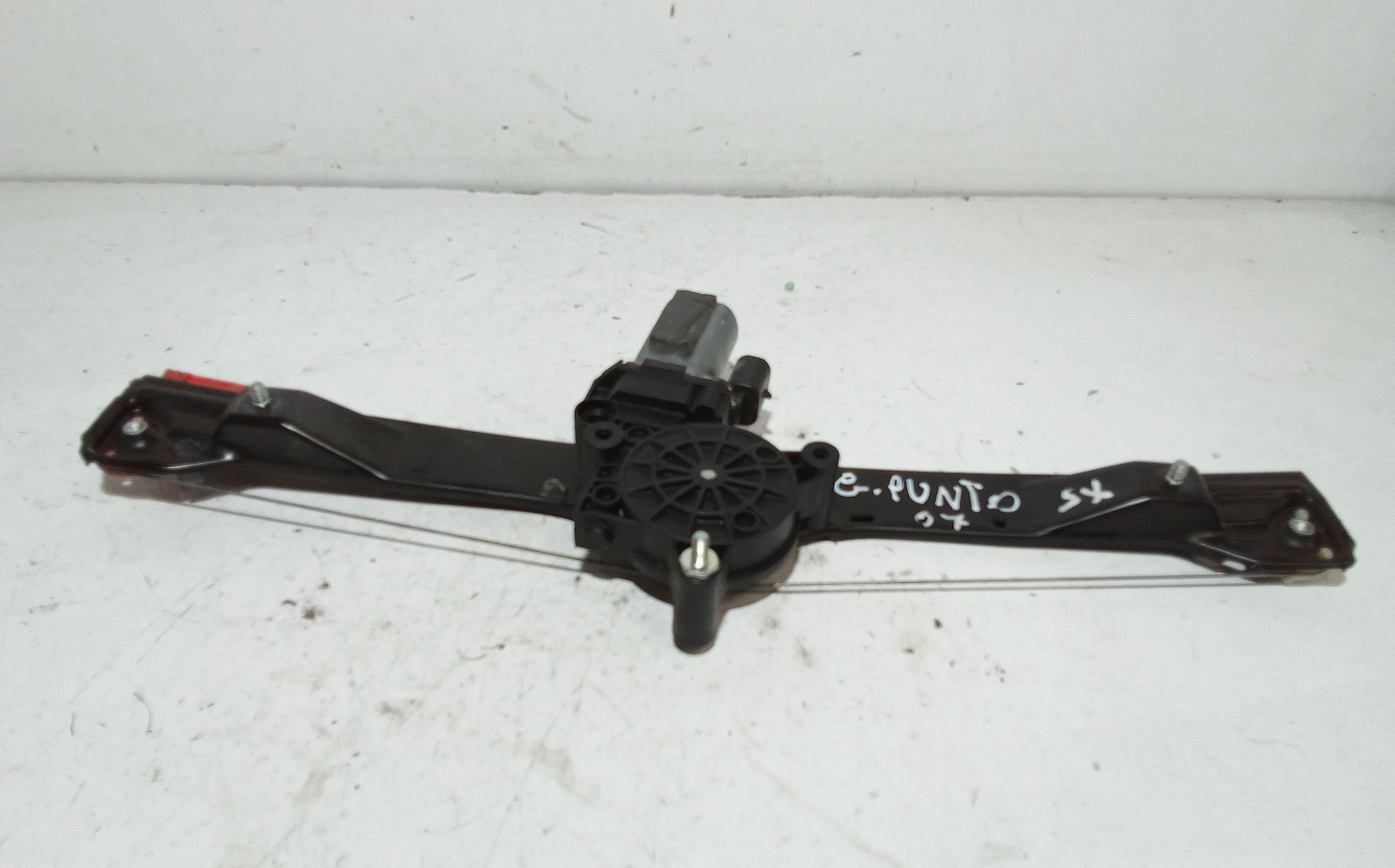 Cremagliera anteriore sinistra Guida FIAT Grande Punto 1 Serie