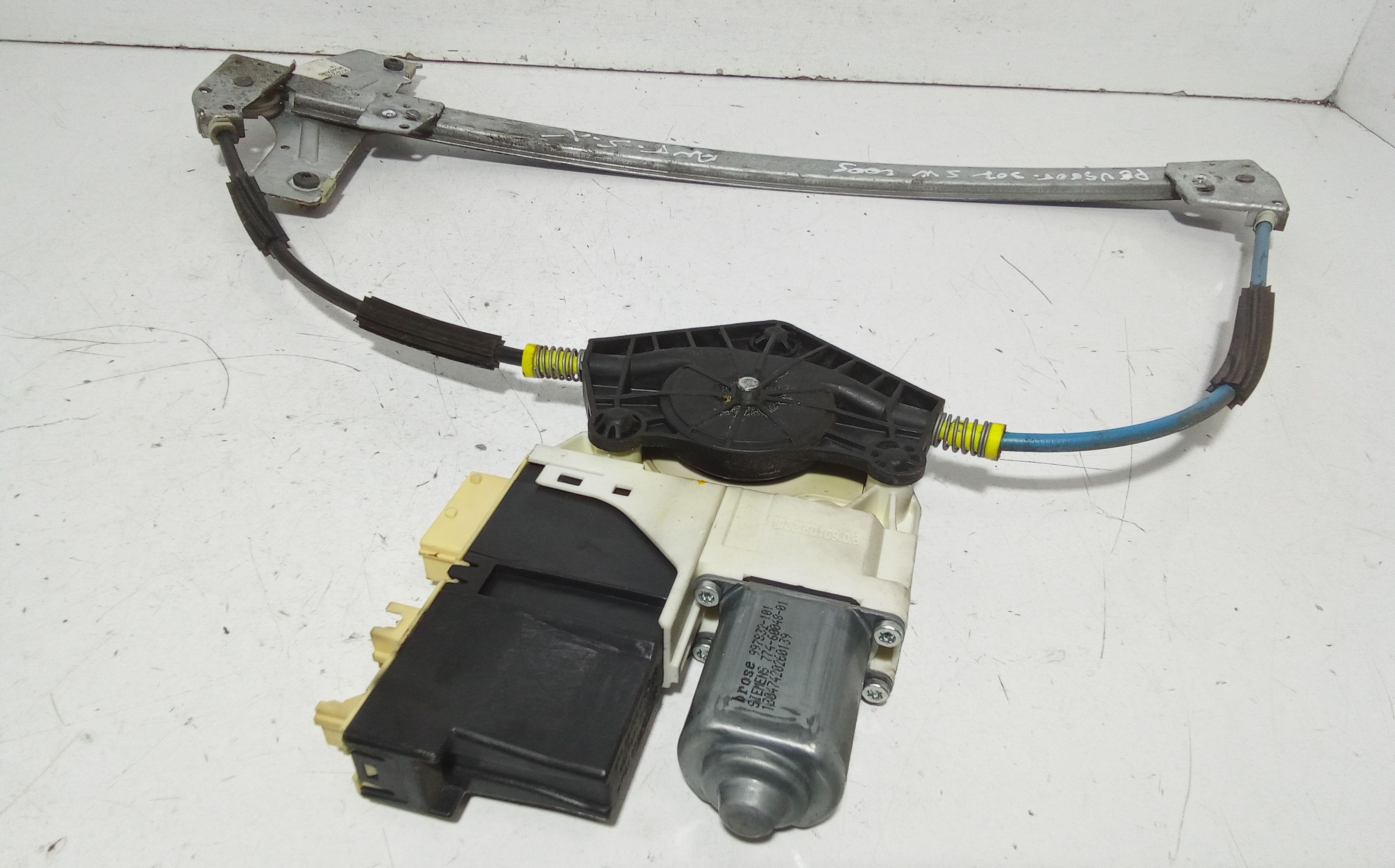 Cremagliera anteriore sinistra Guida PEUGEOT 307 S. Wagon 2 Serie