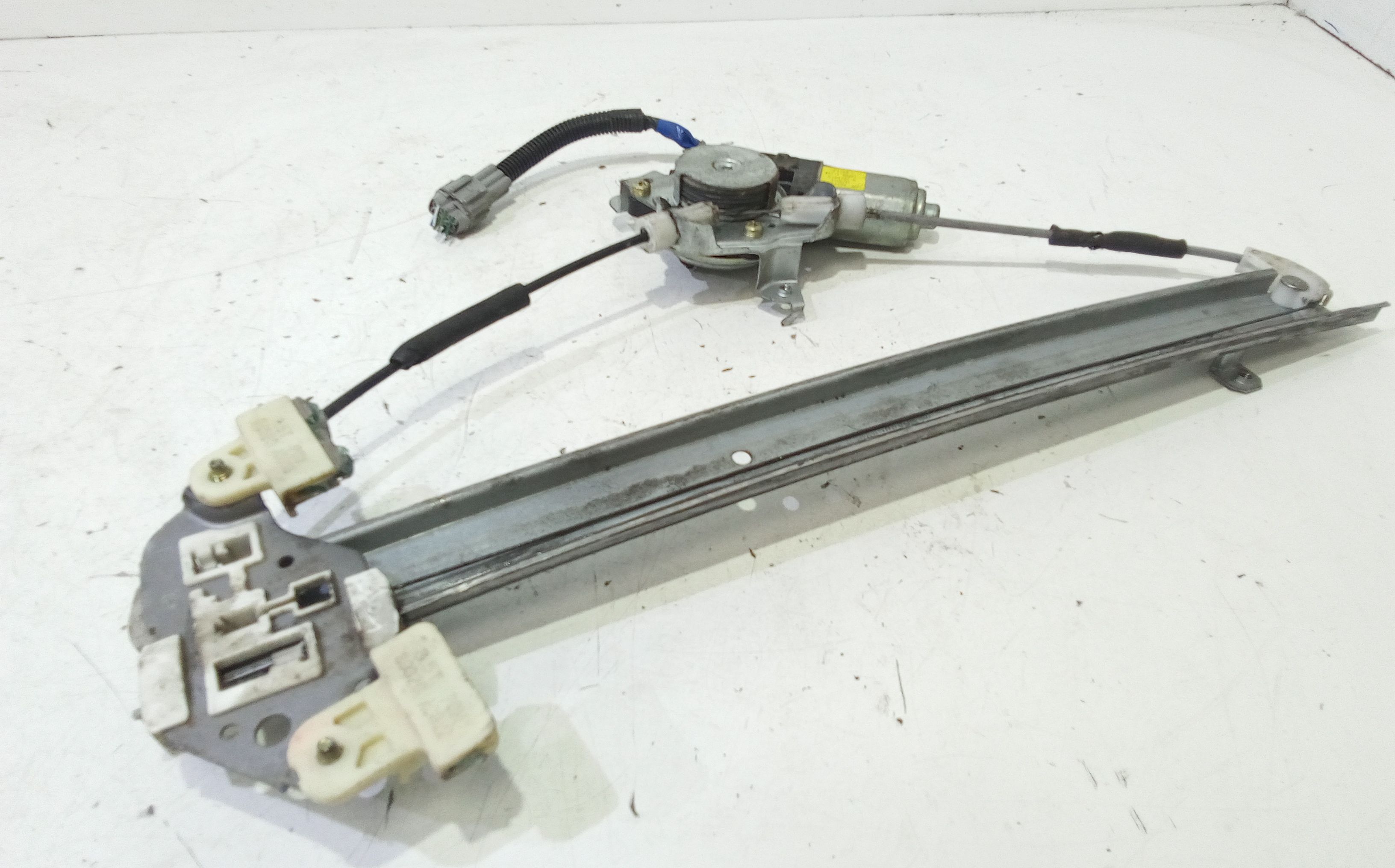 Cremagliera anteriore sinistra Guida NISSAN X-Trail 1 Serie