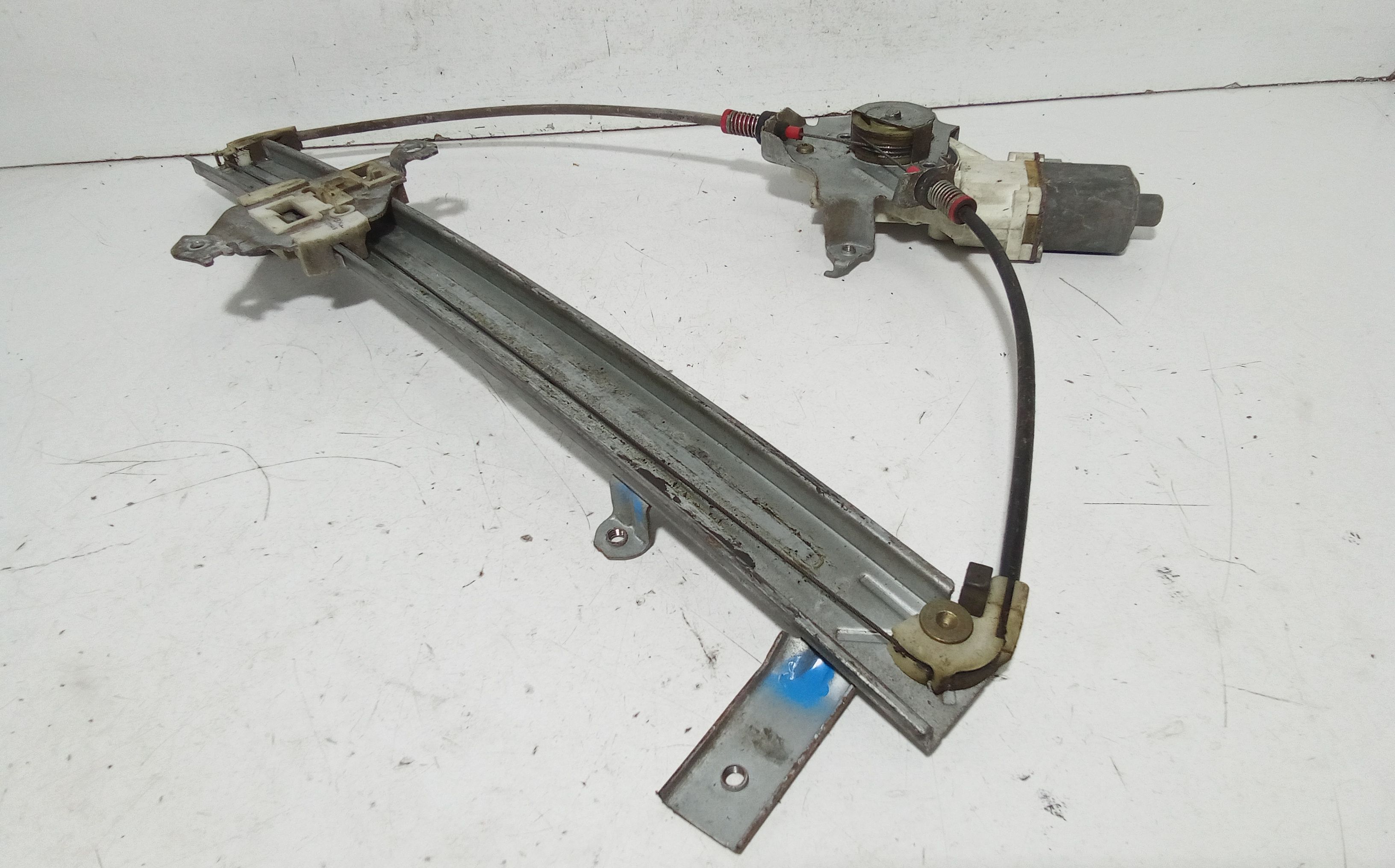 Cremagliera anteriore sinistra Guida NISSAN Micra 4 Serie