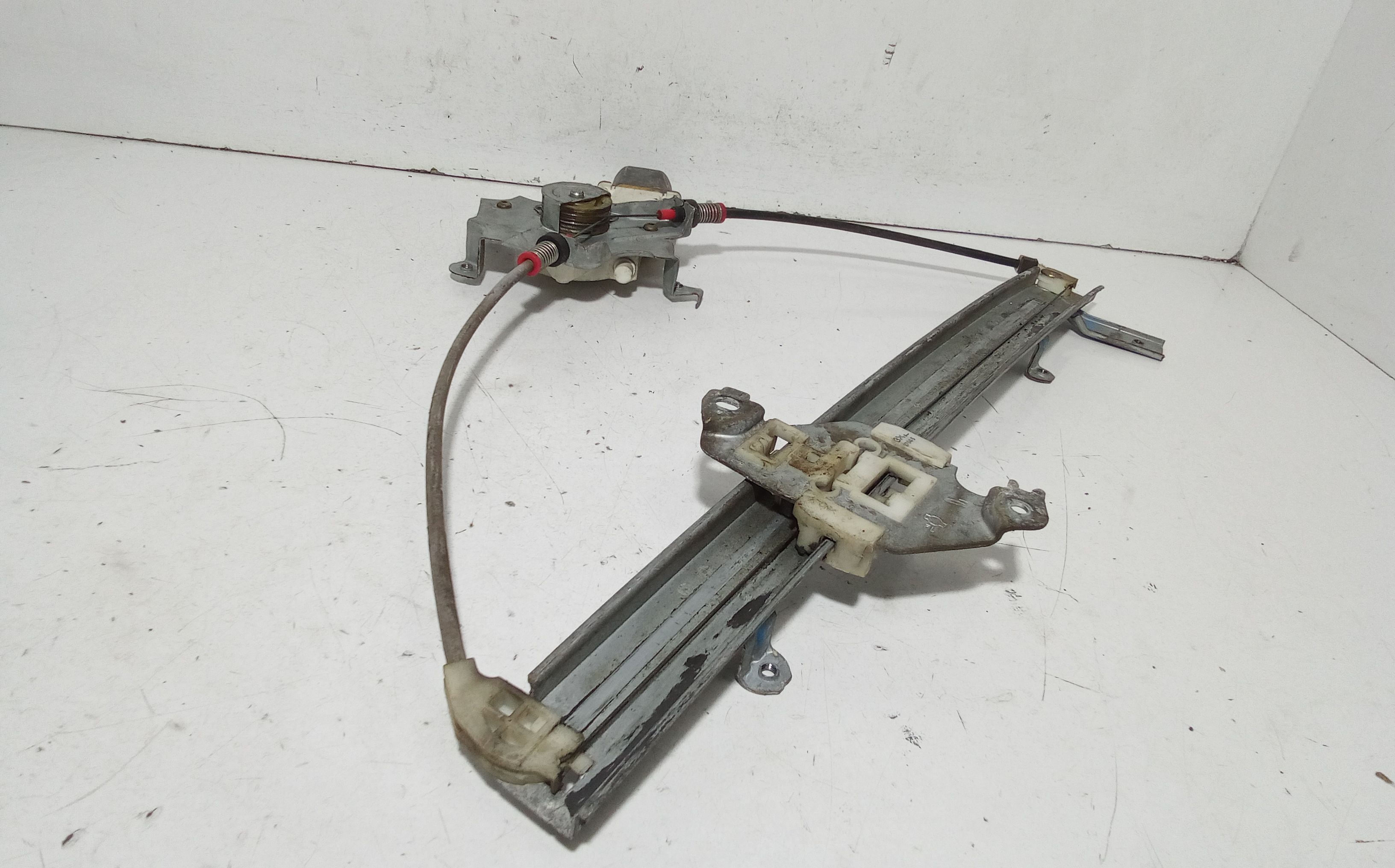 Cremagliera anteriore sinistra Guida NISSAN Micra 4 Serie