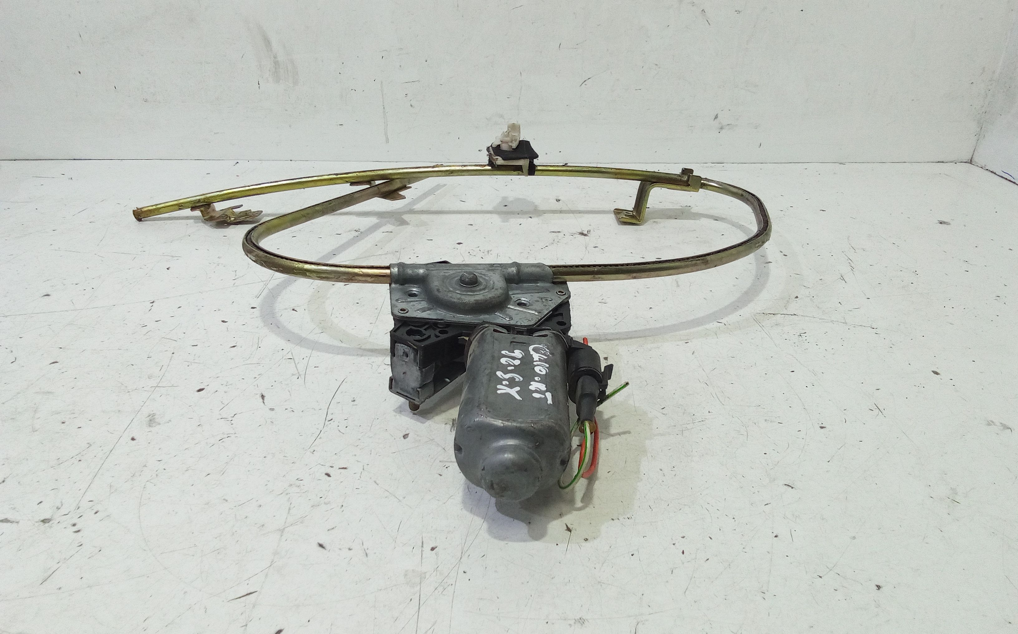 Cremagliera anteriore sinistra Guida RENAULT Clio Serie (90>93)