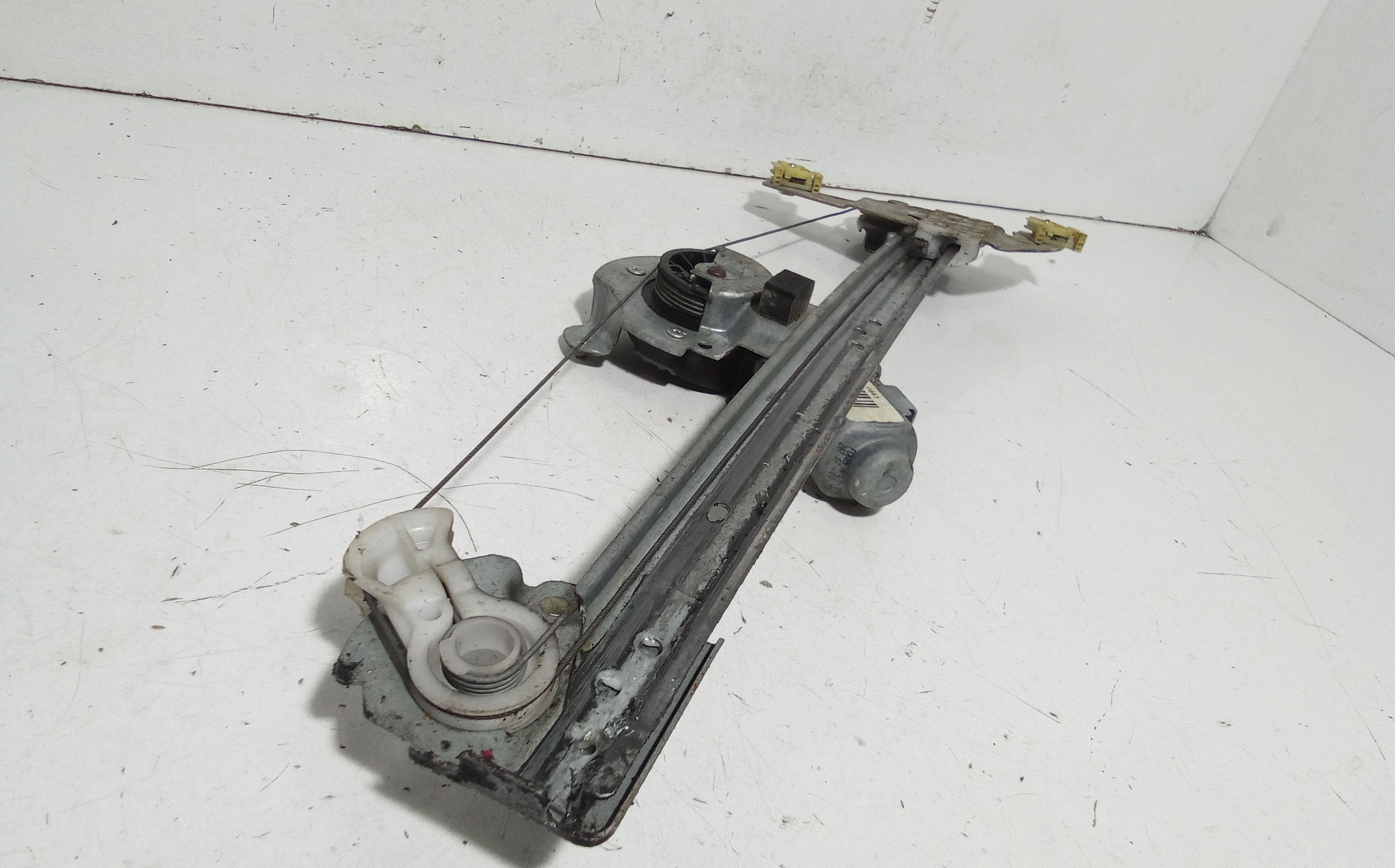 Cremagliera anteriore sinistra Guida TOYOTA Aygo 1 Serie