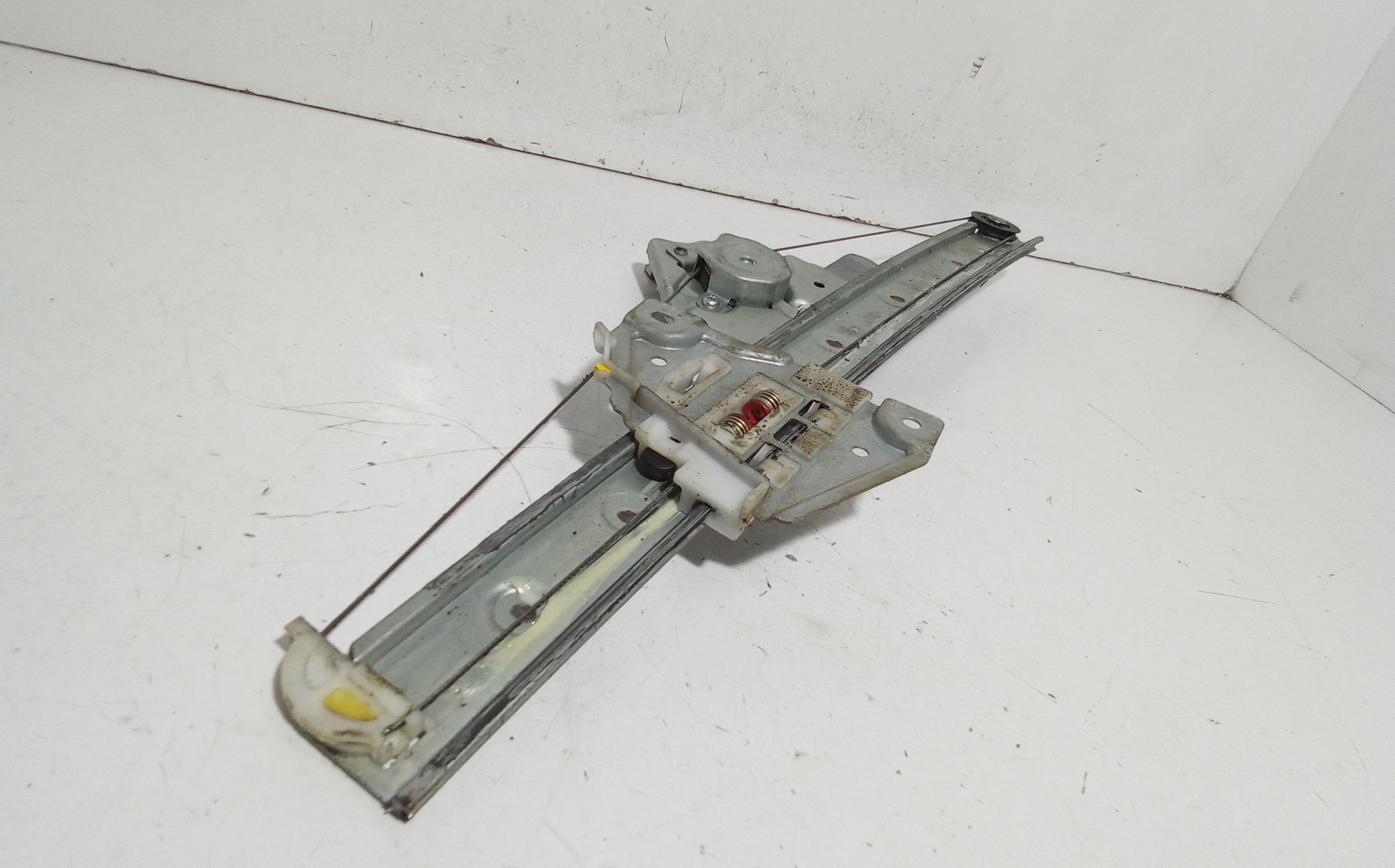 Cremagliera anteriore sinistra Guida SUZUKI Grand Vitara JB