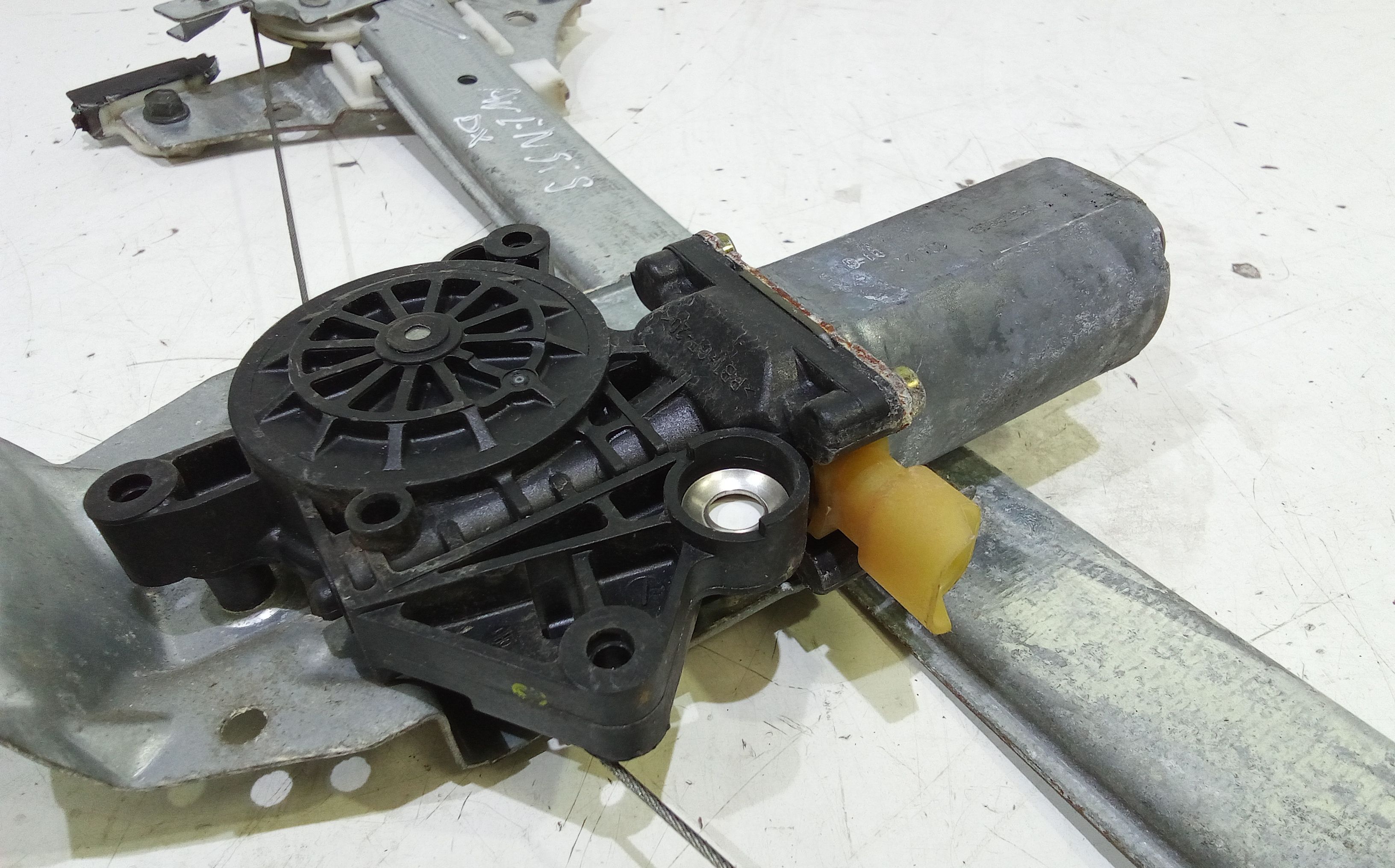 Cremagliera anteriore destra passeggero TOYOTA Avensis Berlina 1 Serie