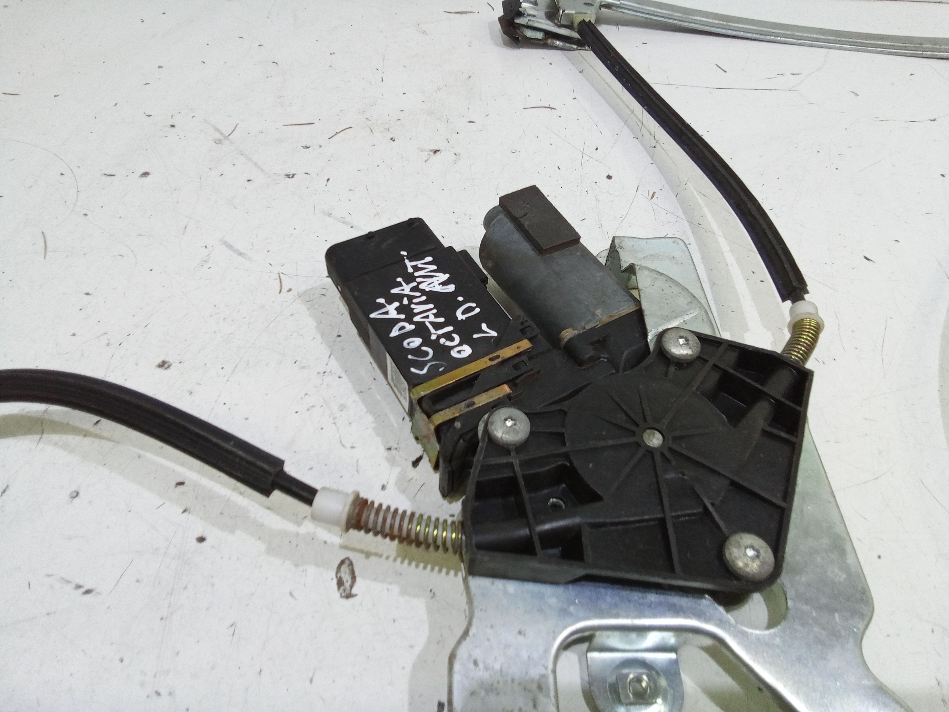 Cremagliera anteriore destra passeggero SKODA Octavia Berlina 2 Serie