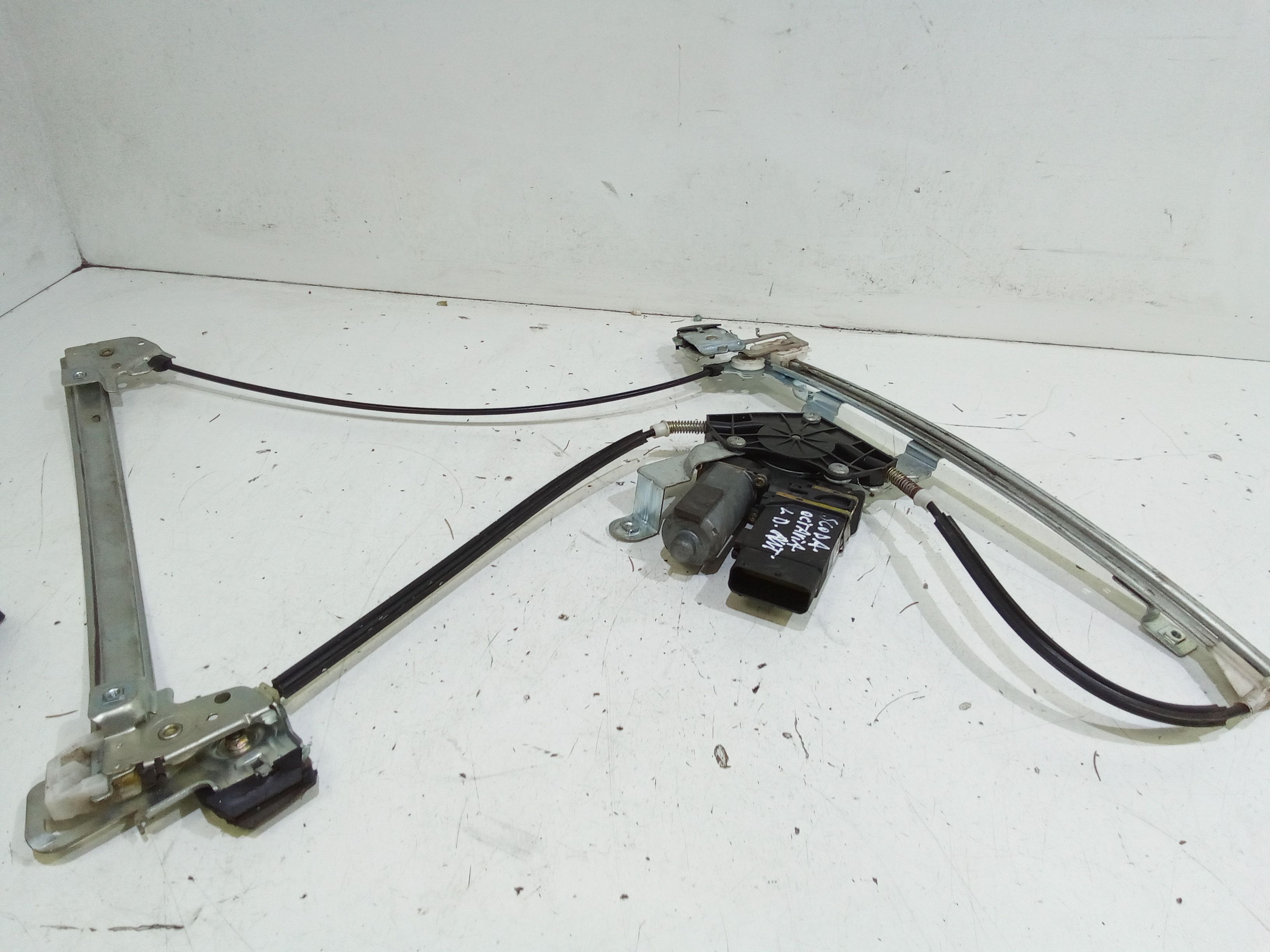 Cremagliera anteriore destra passeggero SKODA Octavia Berlina 2 Serie