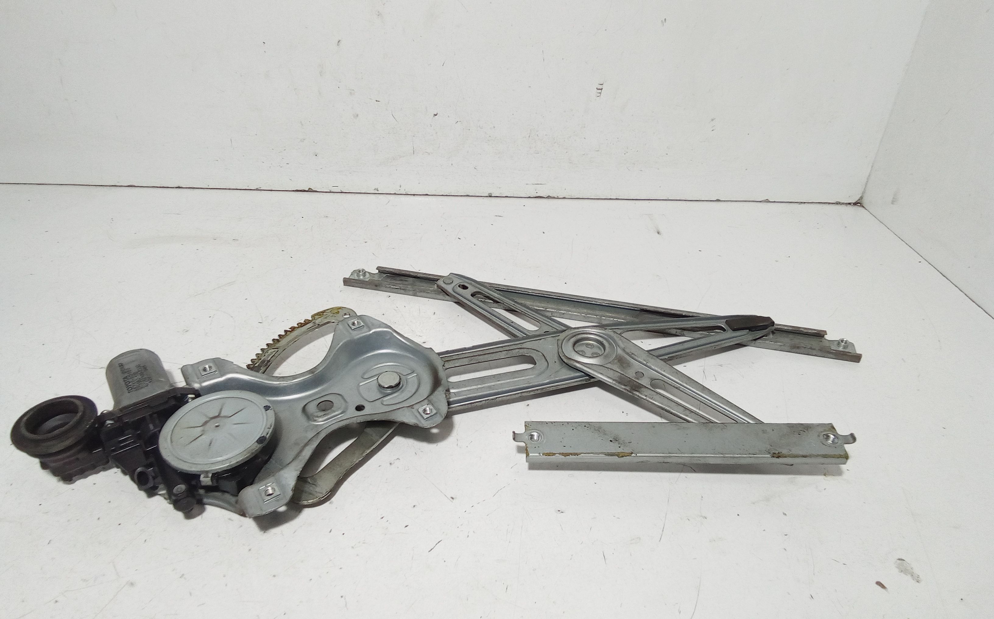 Cremagliera anteriore destra passeggero TOYOTA Yaris Serie (05>08)