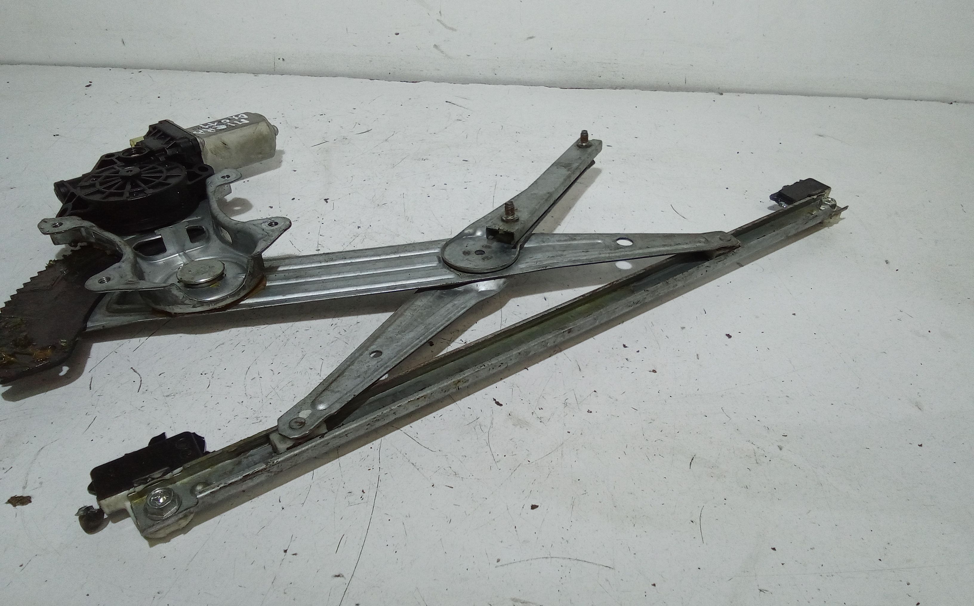 Cremagliera anteriore destra passeggero NISSAN Micra 7 Serie