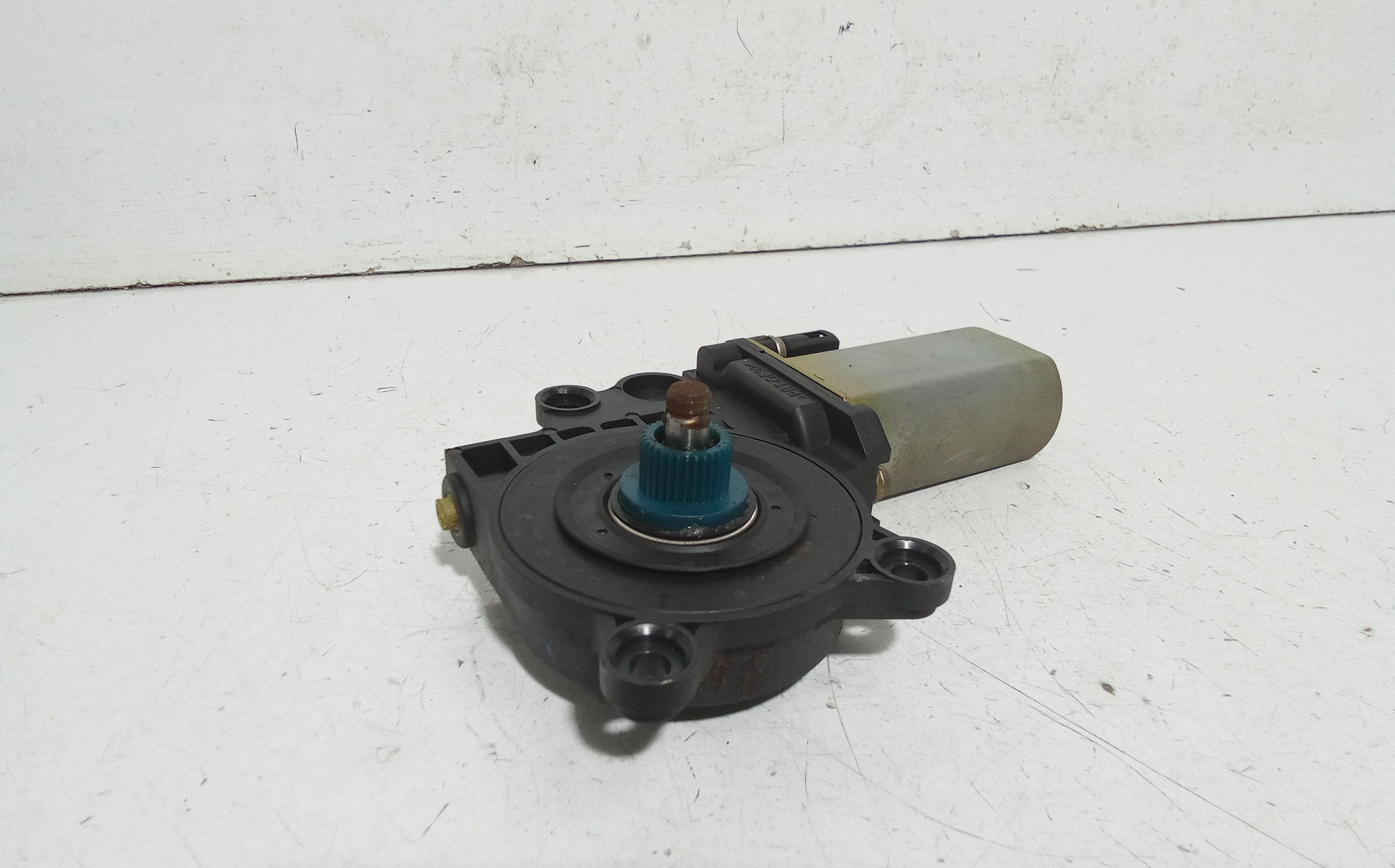 Motorino Alzavetro anteriore destra FORD Fiesta 4 Serie