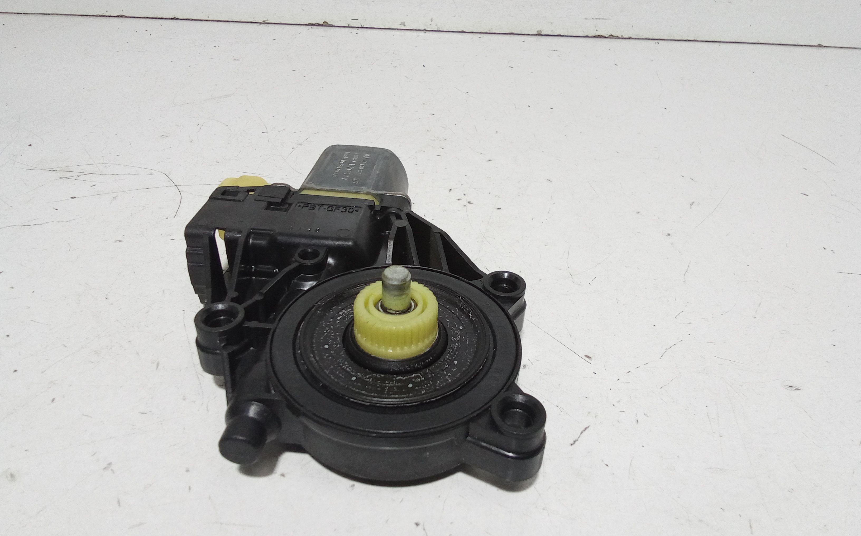 Motorino Alzavetro anteriore destra FORD Fiesta 6 Serie