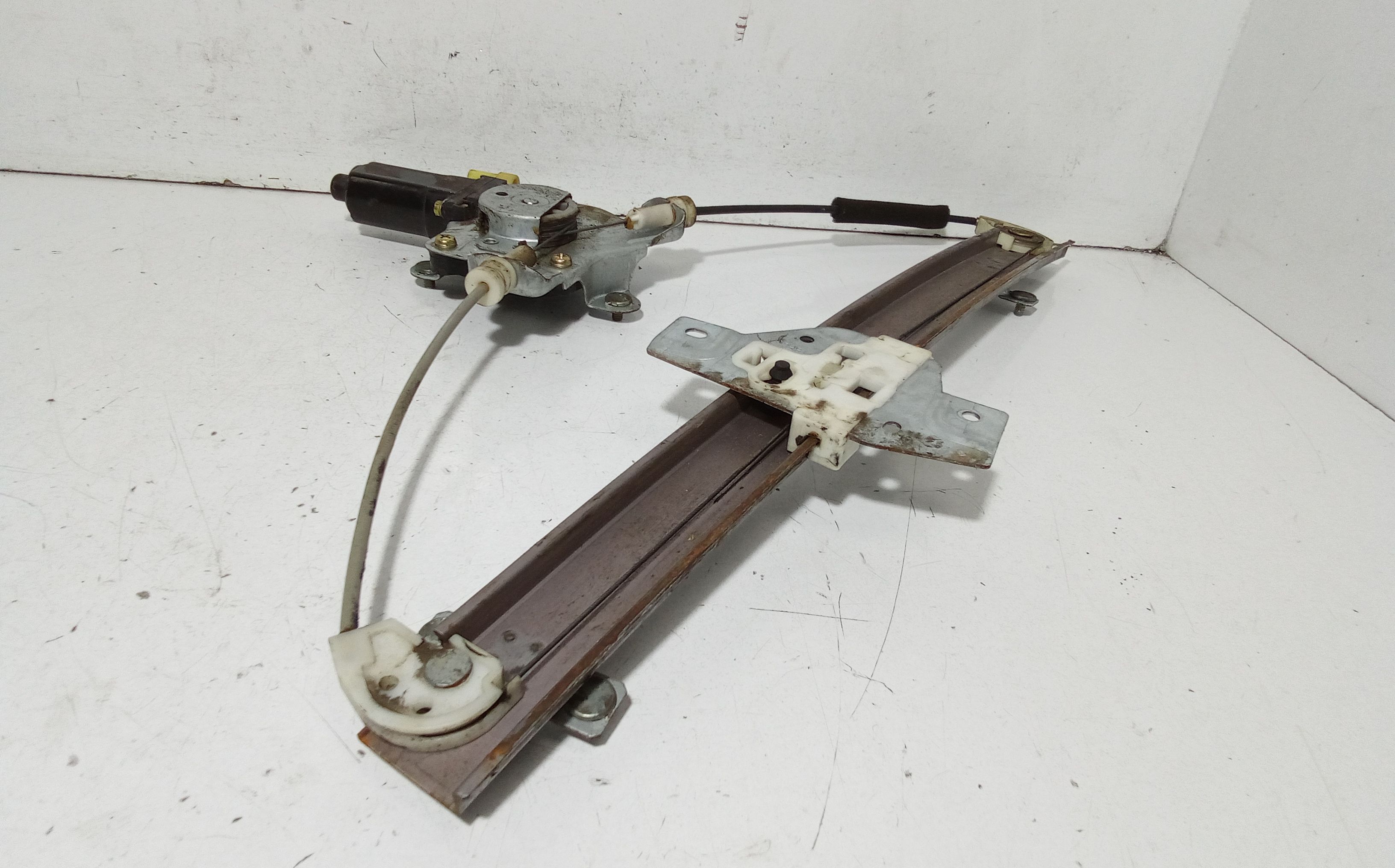 Cremagliera posteriore sinistra guida HYUNDAI Getz 1 Serie