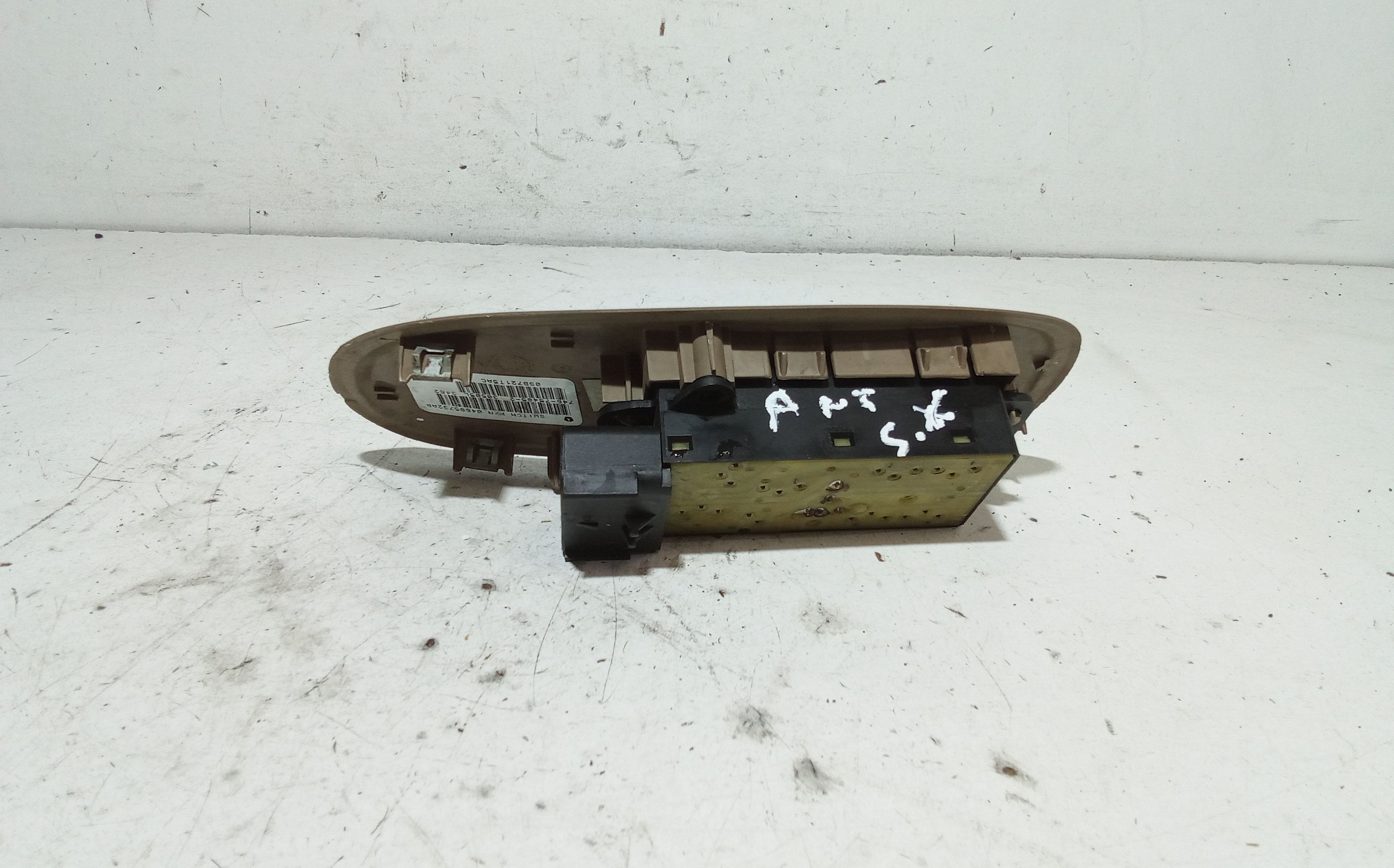 Pulsantiera anteriore sinistra Guida CHRYSLER Grand Voyager 2 Serie