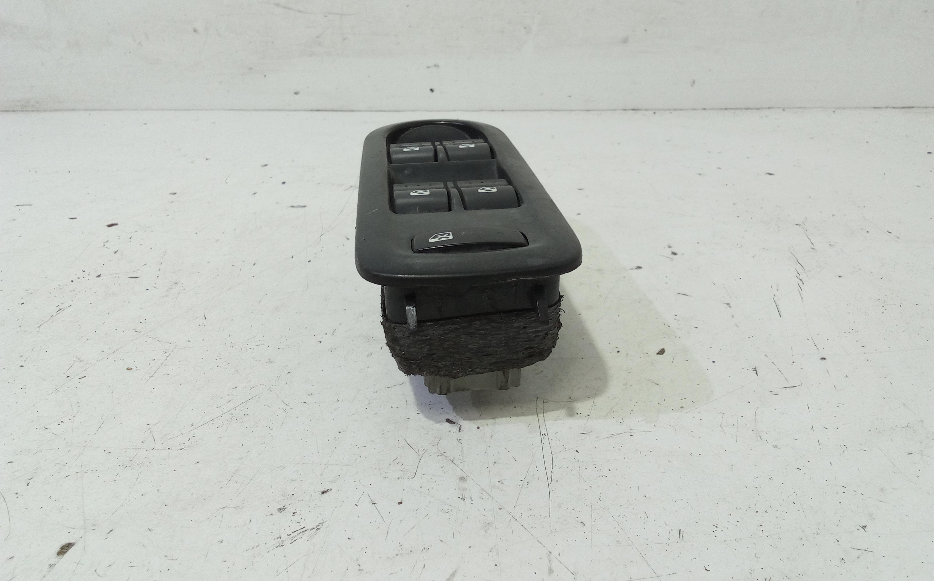 Pulsantiera anteriore sinistra Guida RENAULT Grand Scenic 1 Serie