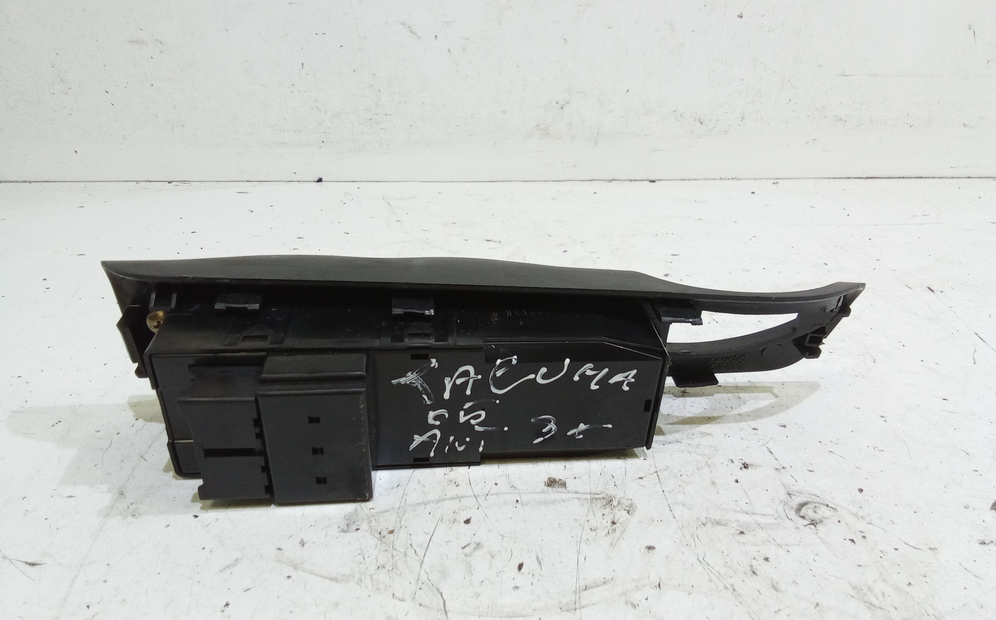 Pulsantiera anteriore sinistra Guida DAEWOO Tacuma Serie