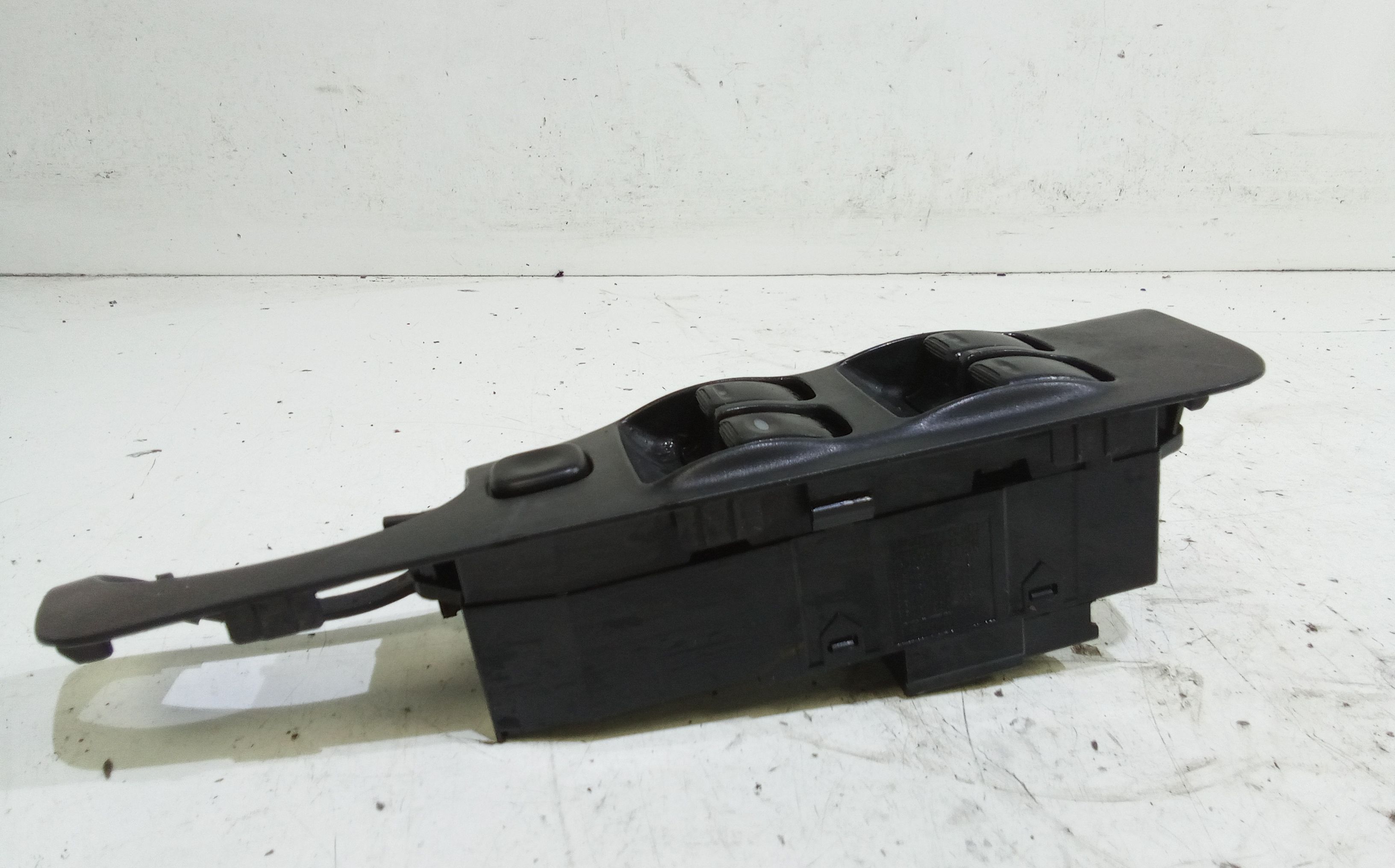 Pulsantiera anteriore sinistra Guida DAEWOO Tacuma Serie