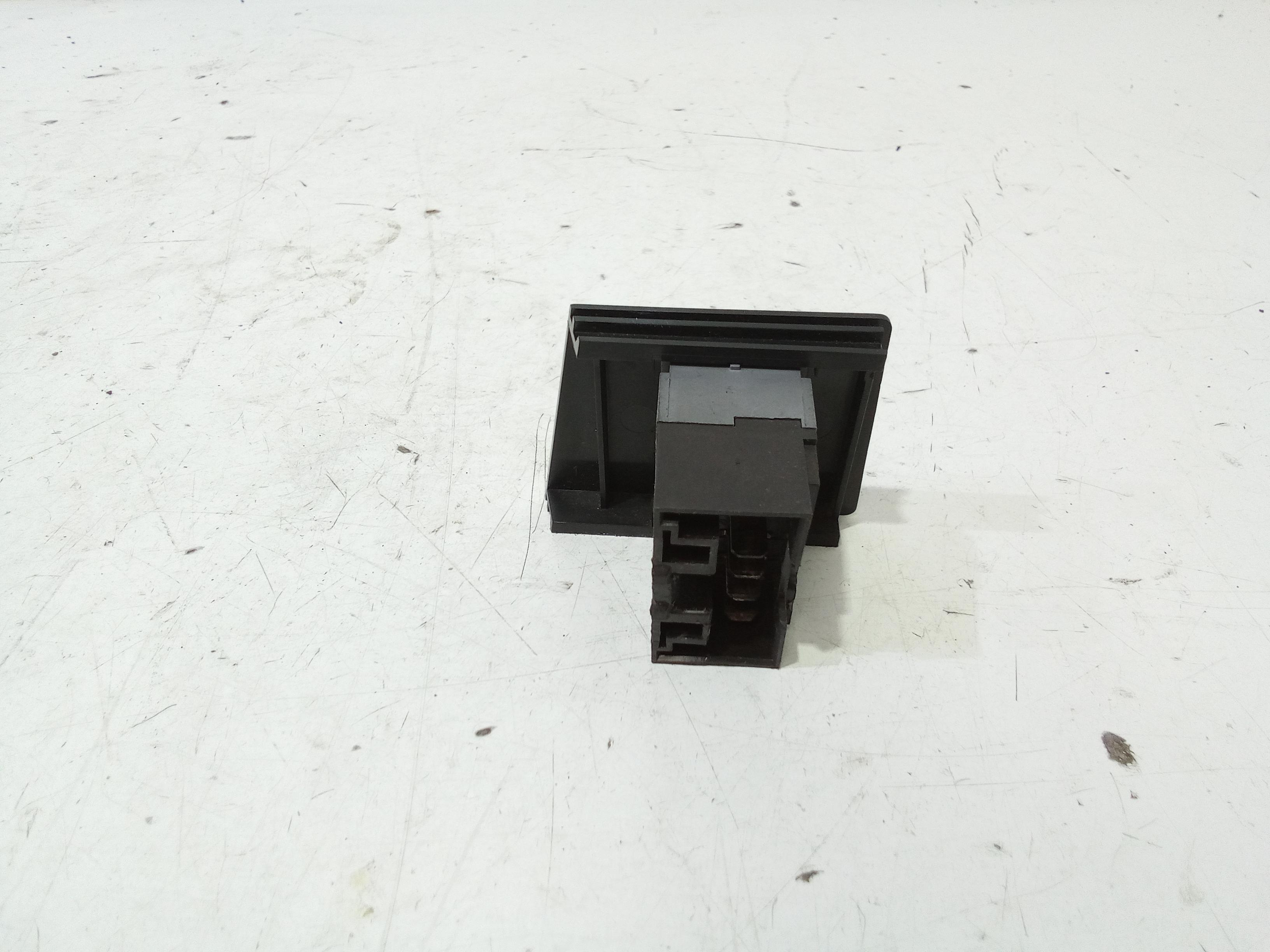 Pulsantiera anteriore sinistra Guida FIAT Croma 1 Serie