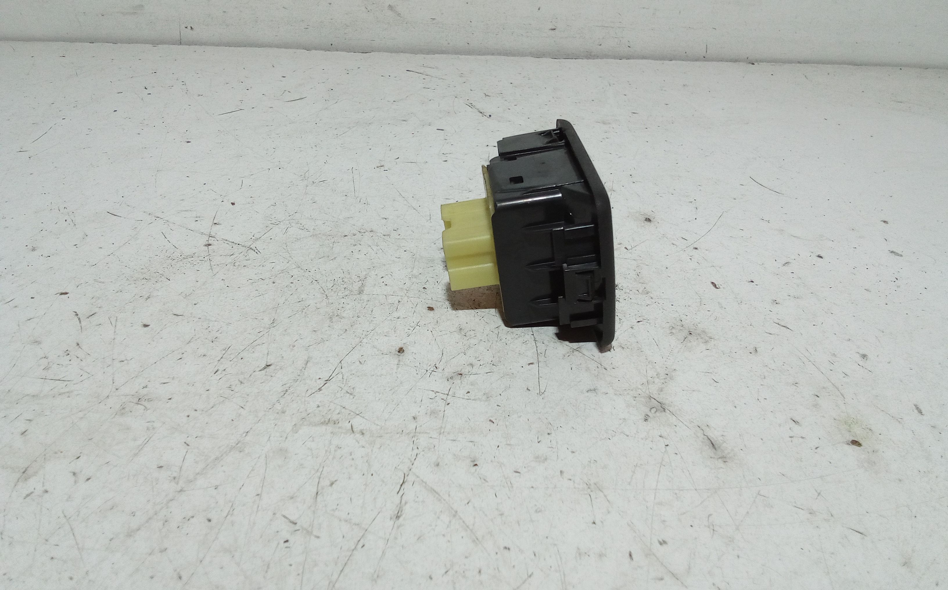 Pulsantiera anteriore sinistra Guida DACIA Dokker 1 Serie