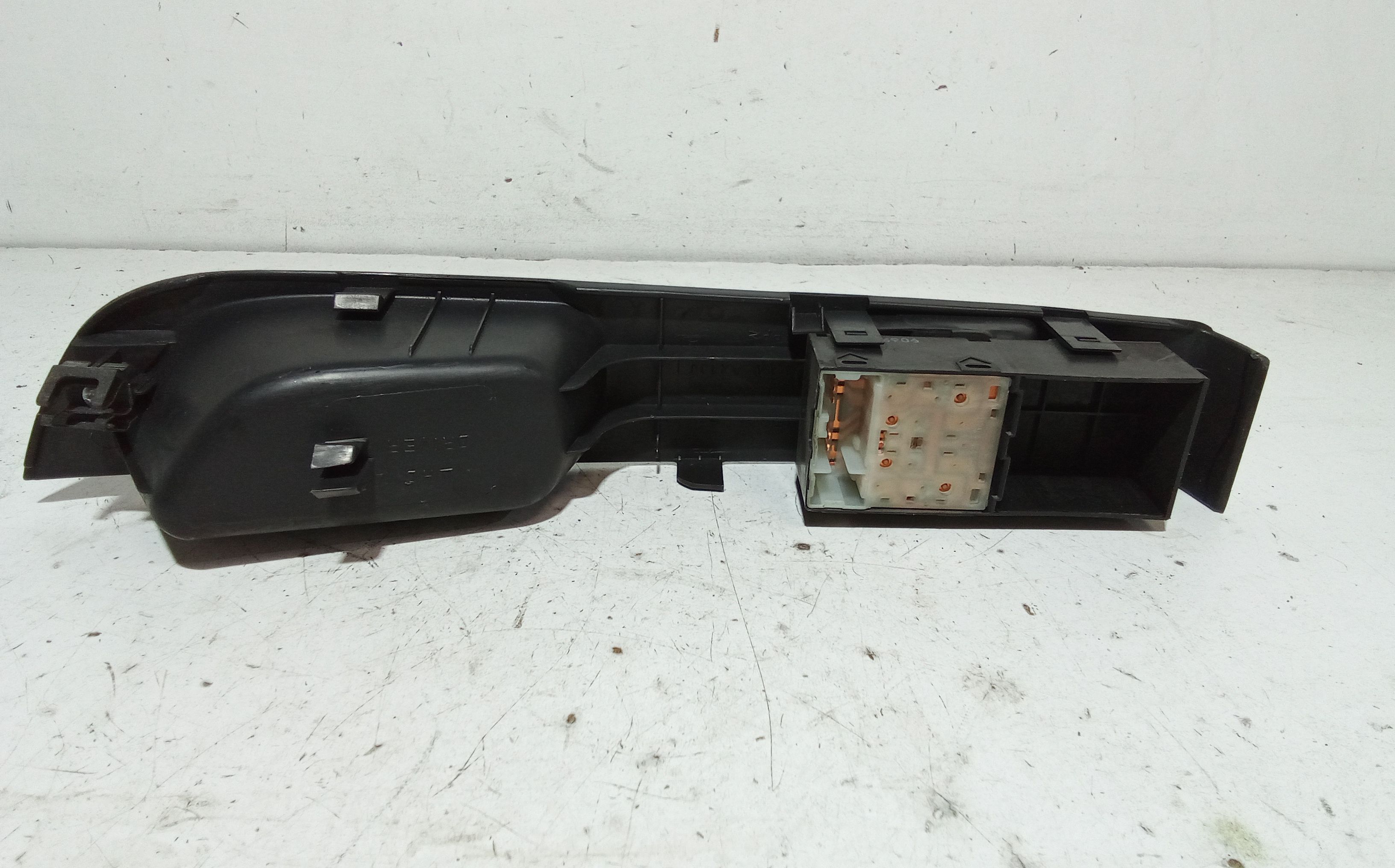 Pulsantiera anteriore sinistra Guida NISSAN Micra 4 Serie