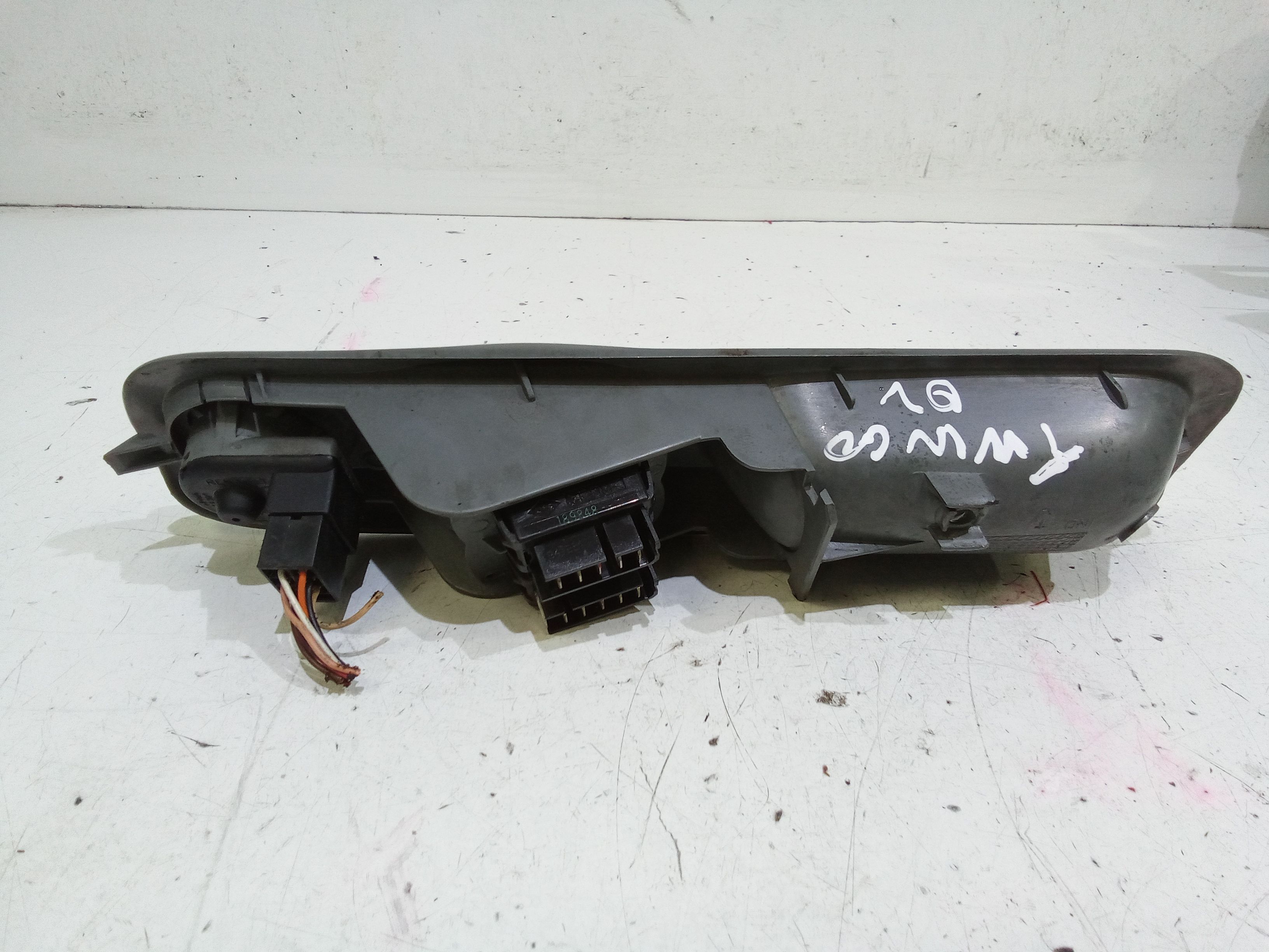 Pulsantiera anteriore sinistra Guida RENAULT Twingo I serie (00>07)