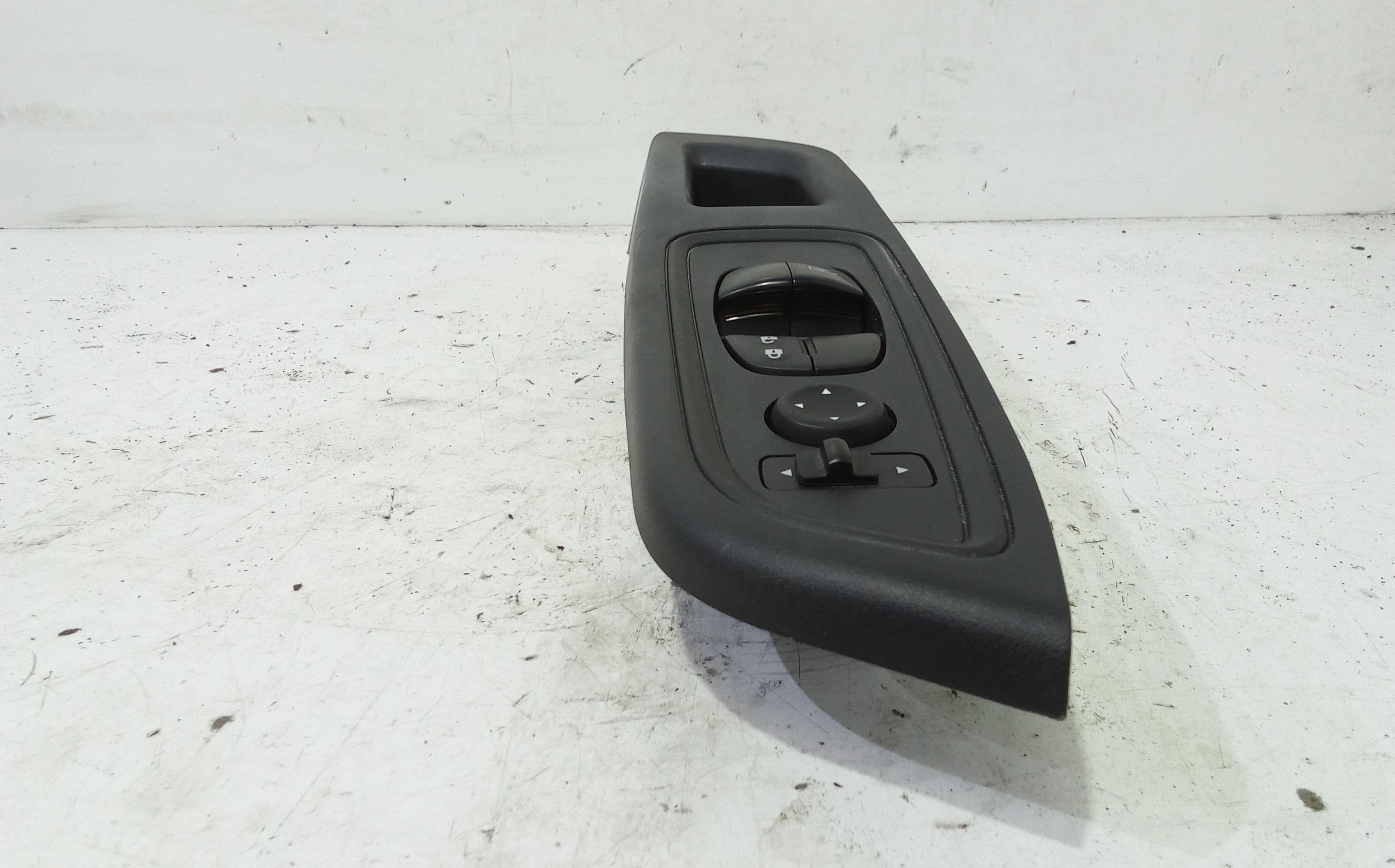 Pulsantiera anteriore sinistra Guida NISSAN Micra Serie