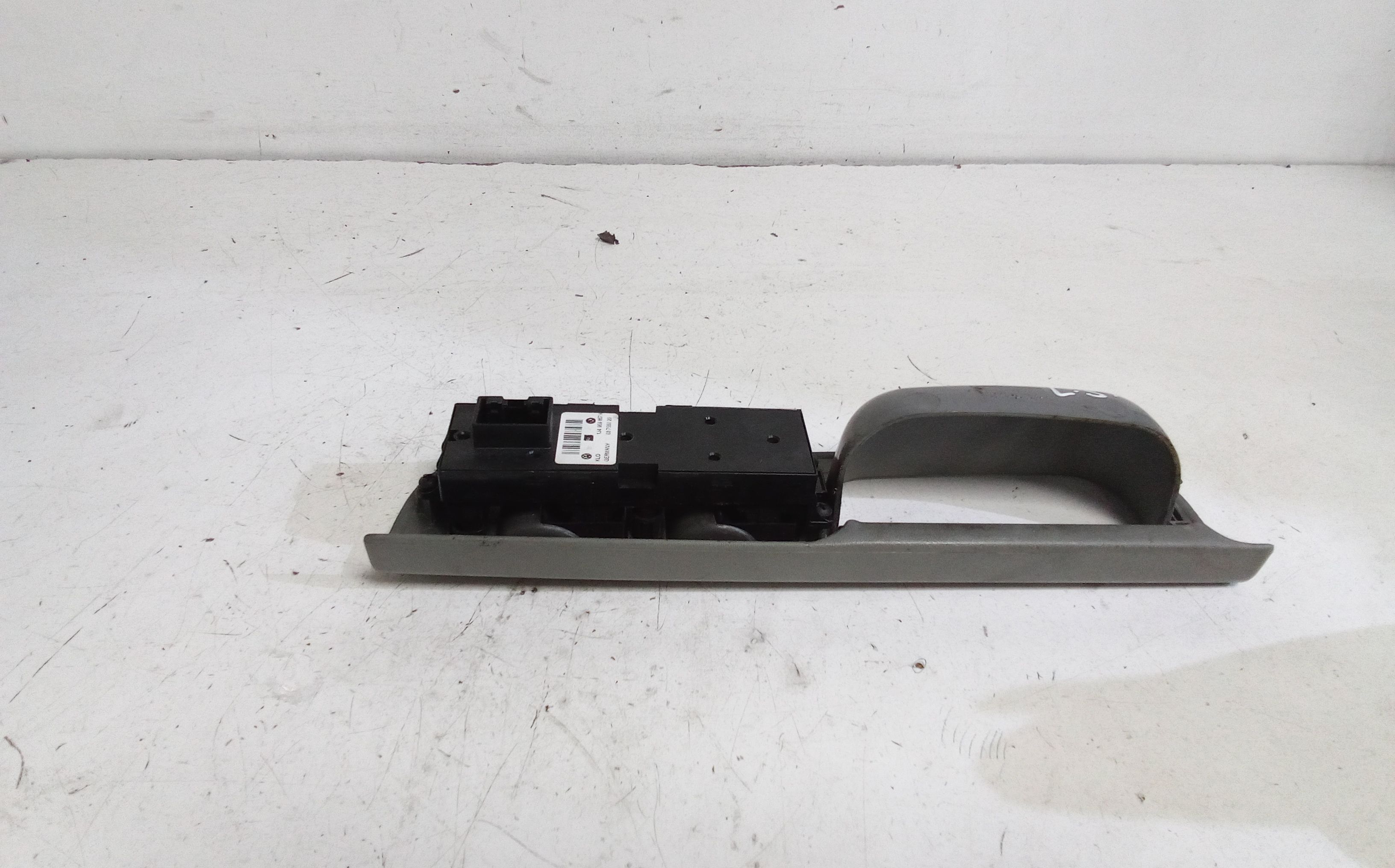 Pulsantiera anteriore sinistra Guida SKODA Octavia Berlina 2 Serie