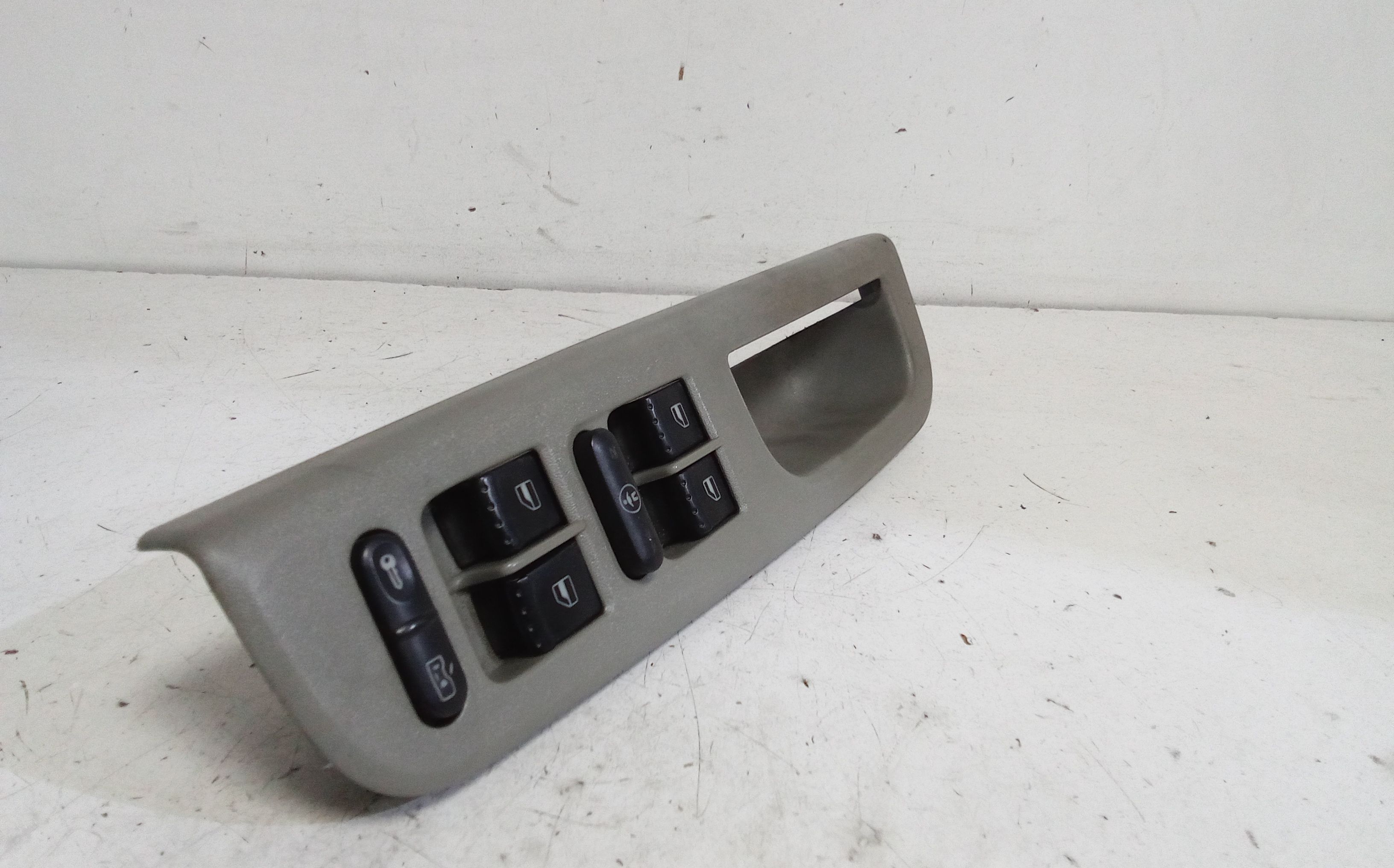 Pulsantiera anteriore sinistra Guida SKODA Octavia Berlina 2 Serie