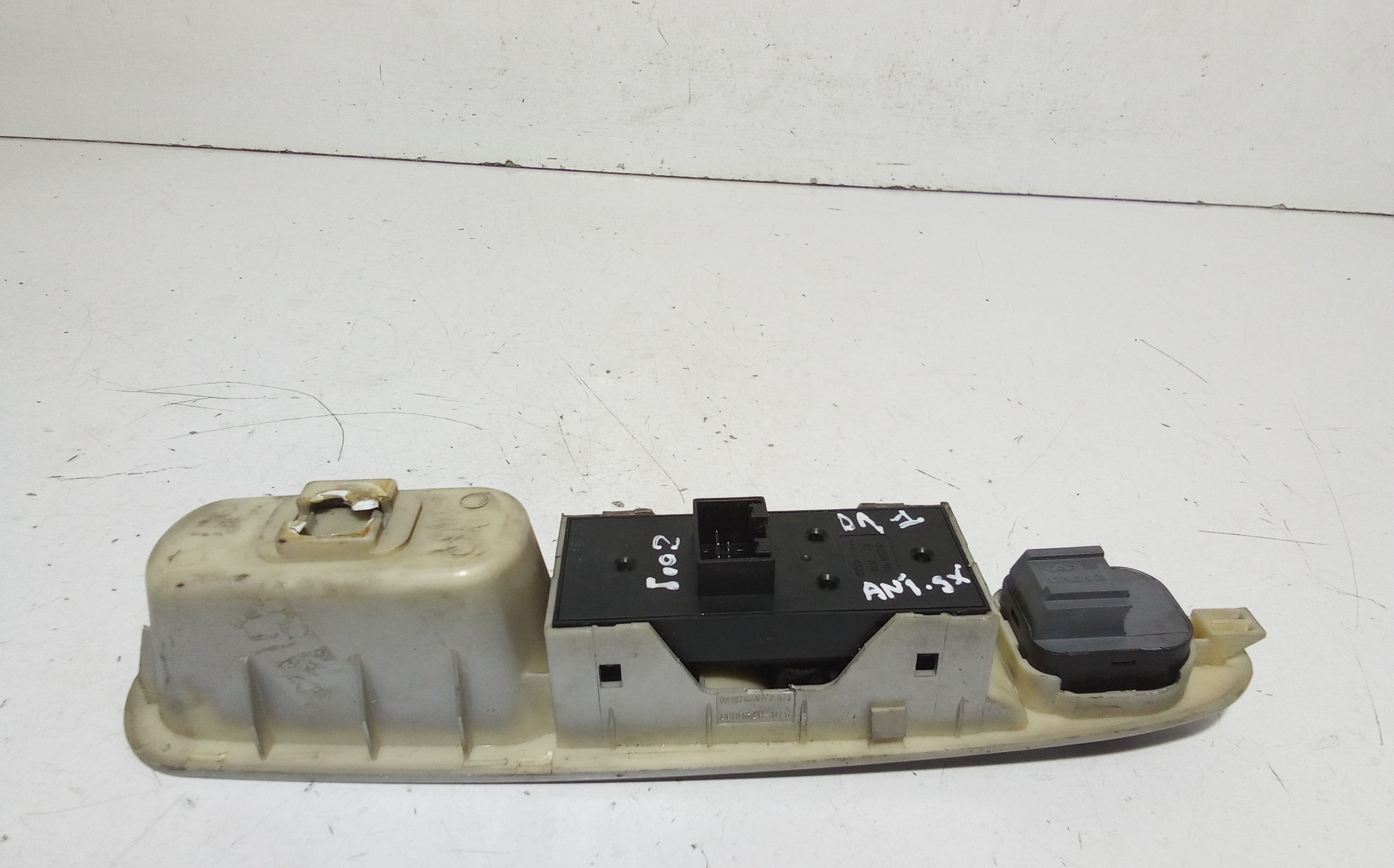 Pulsantiera anteriore sinistra Guida DR 1 1 Serie