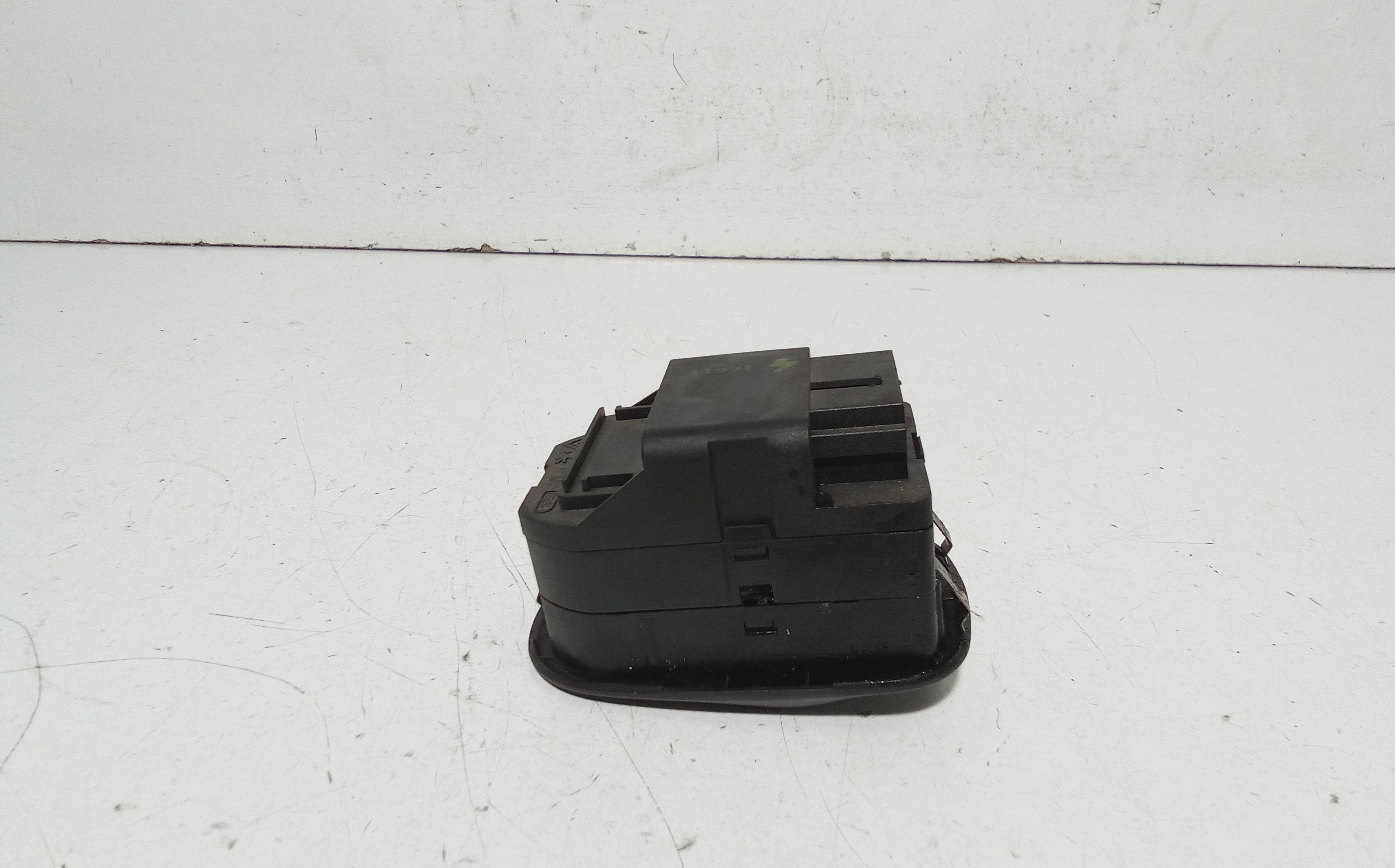 Pulsantiera anteriore sinistra Guida PEUGEOT 206 1 Serie