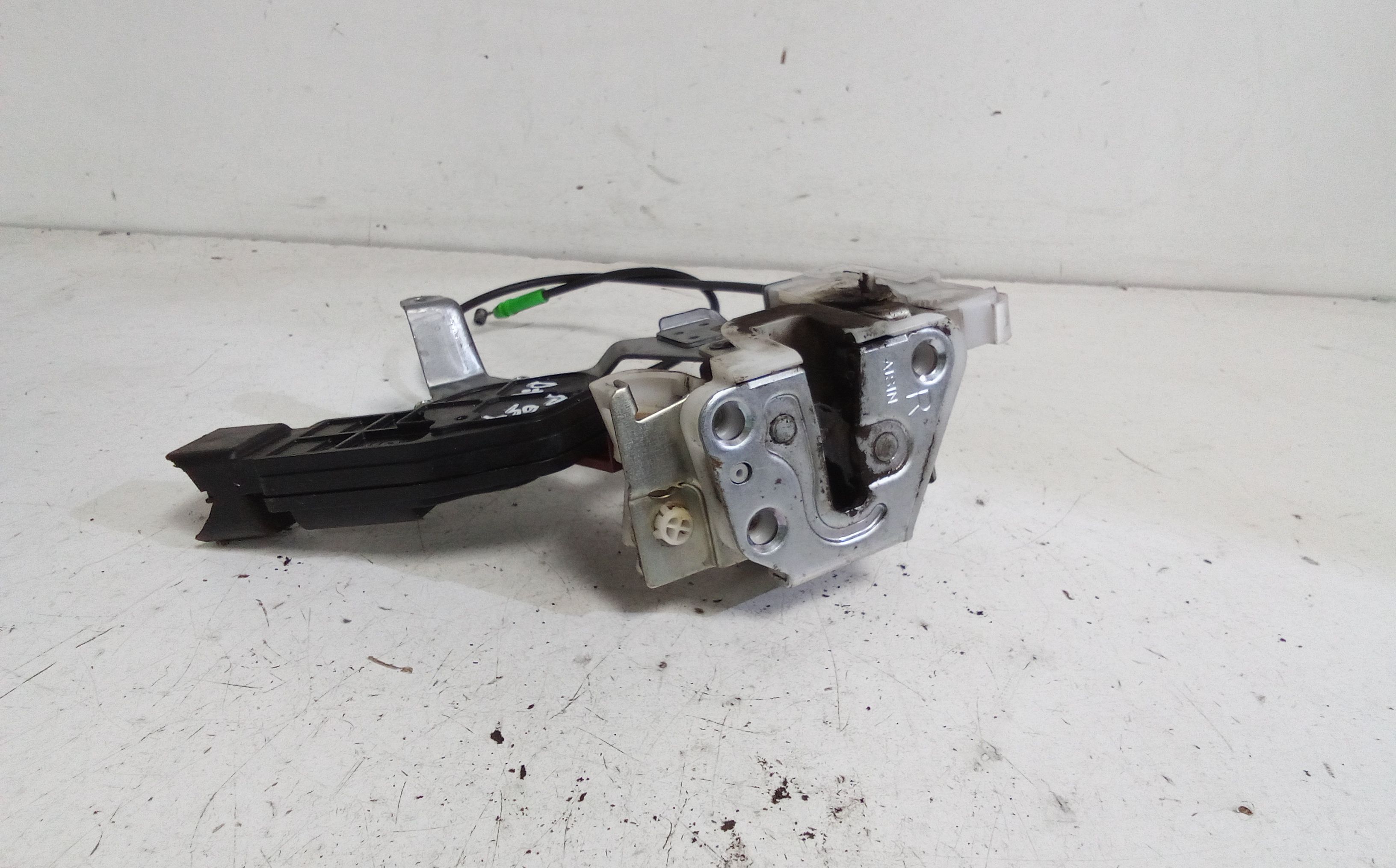 Serratura Posteriore destra TOYOTA Aygo 2 Serie