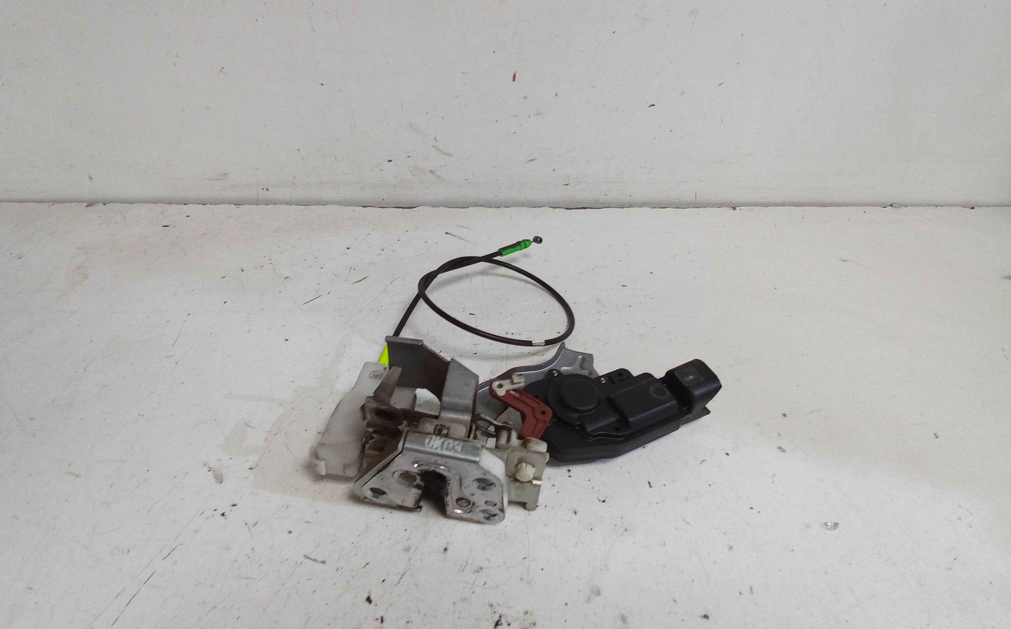 Serratura Posteriore destra TOYOTA Aygo 2 Serie