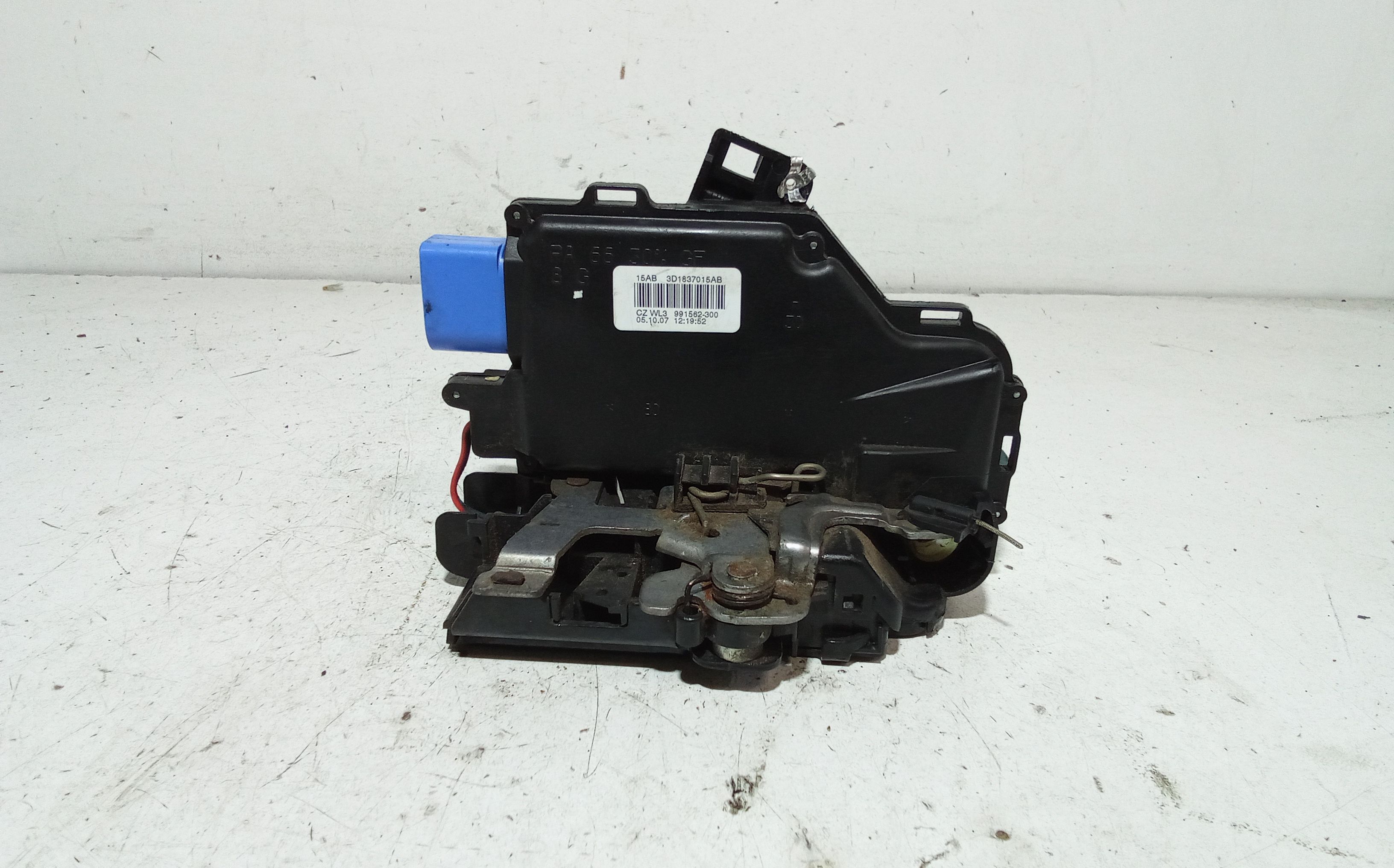 Serratura Anteriore Sinistra VOLKSWAGEN Jetta Serie A5