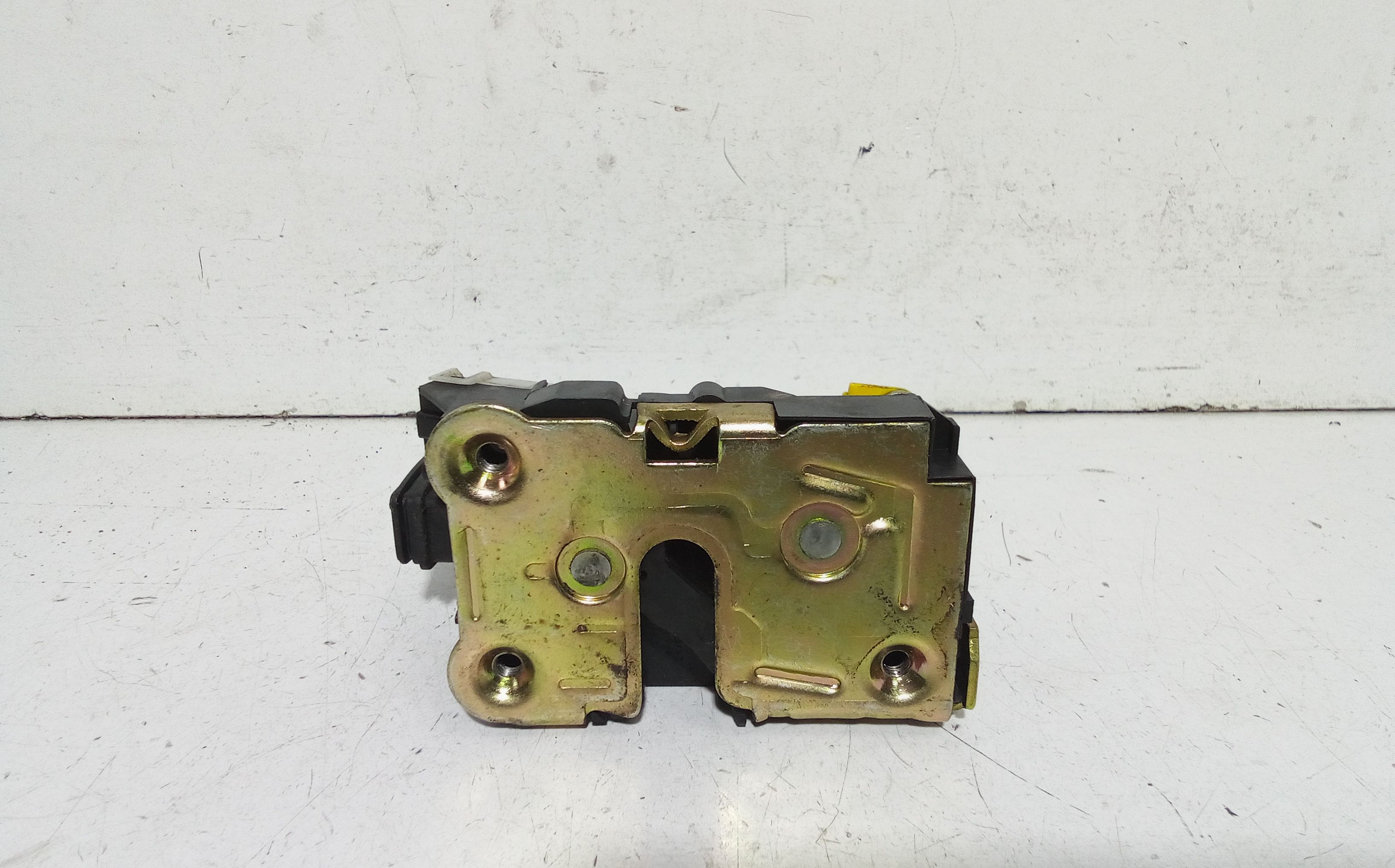 Serratura Anteriore Sinistra RENAULT Clio Serie (90>93)