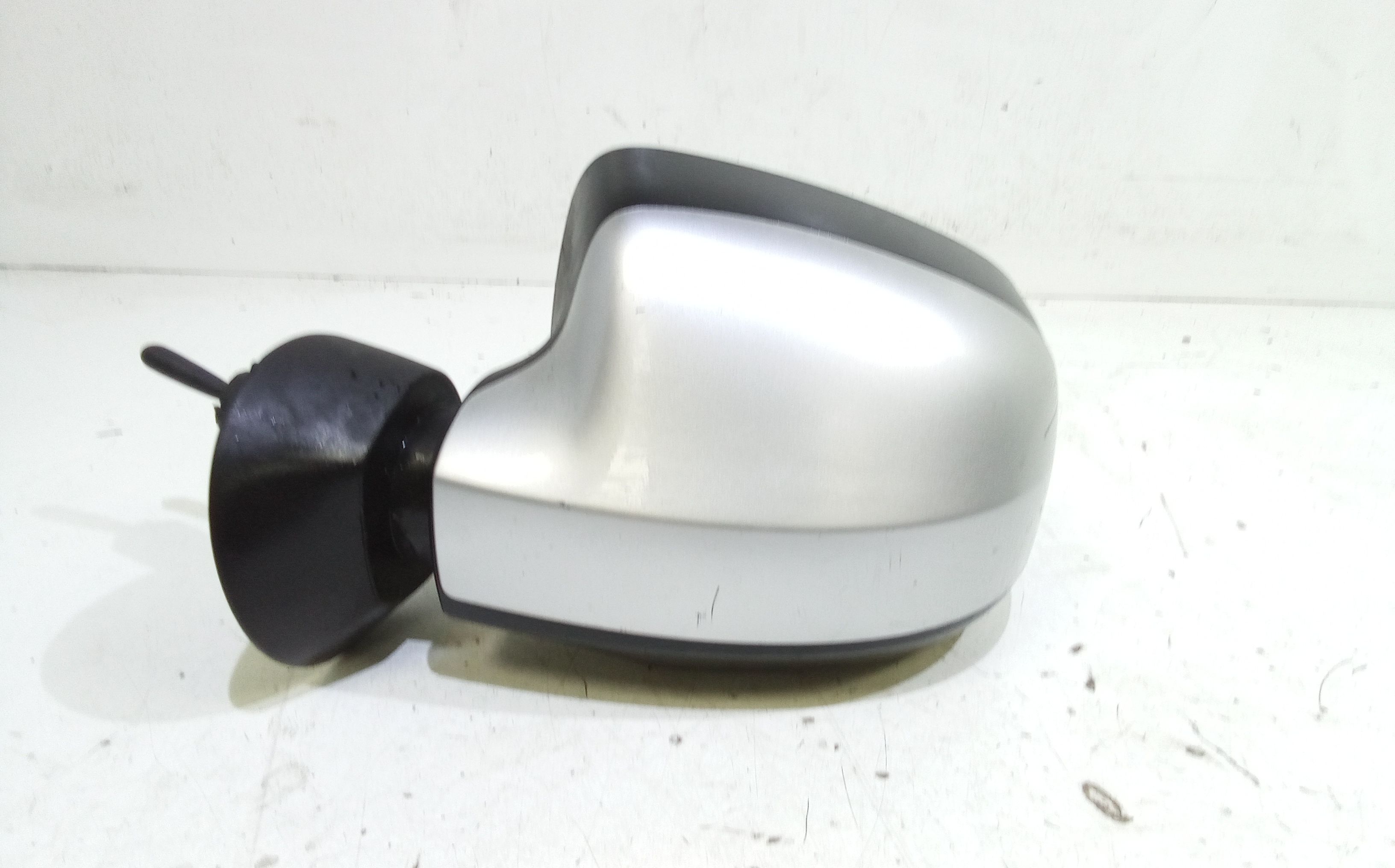 Specchietto Retrovisore Sinistro DACIA Sandero 1 Serie