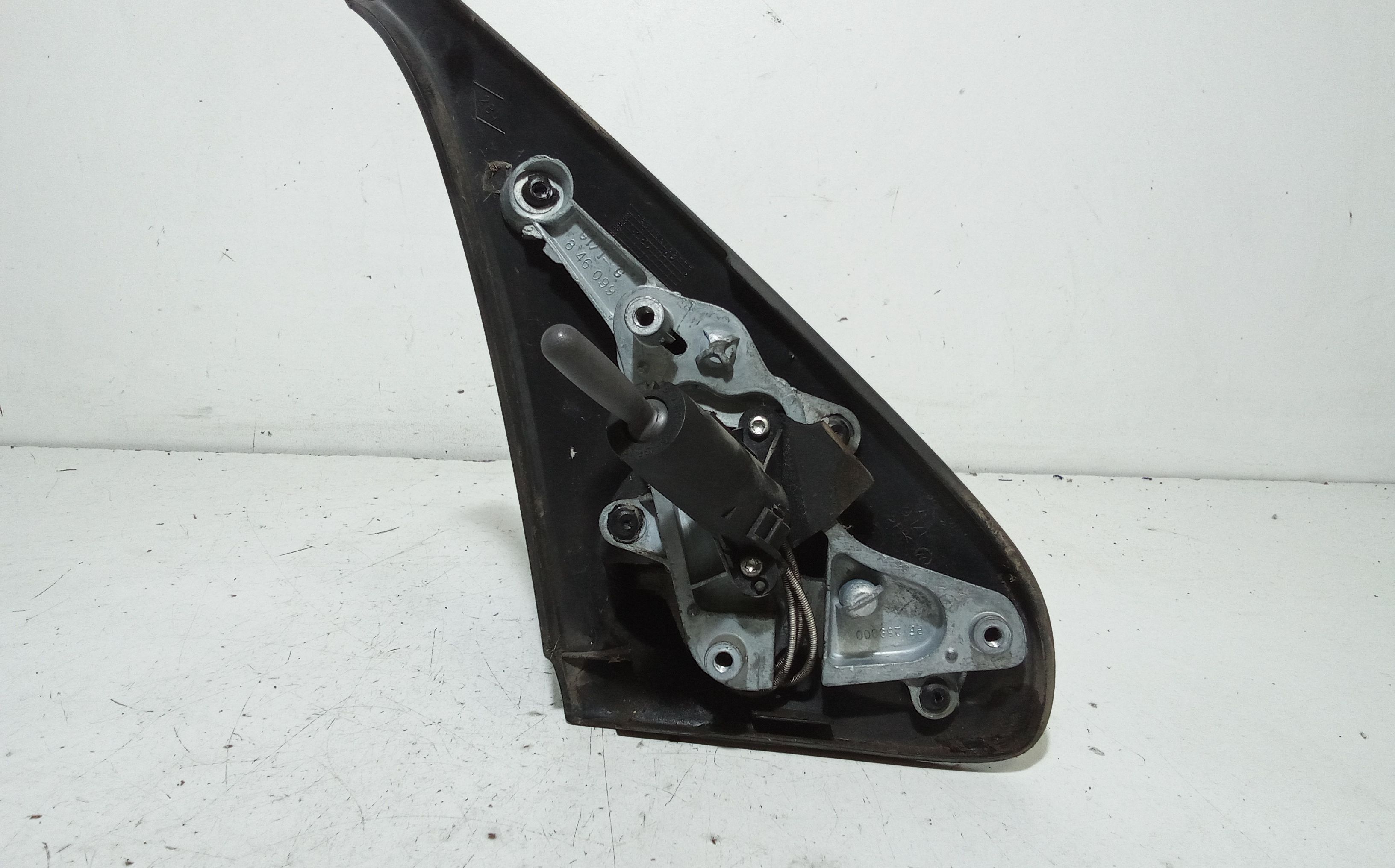 Specchietto Retrovisore Sinistro RENAULT Clio Serie (01>05)