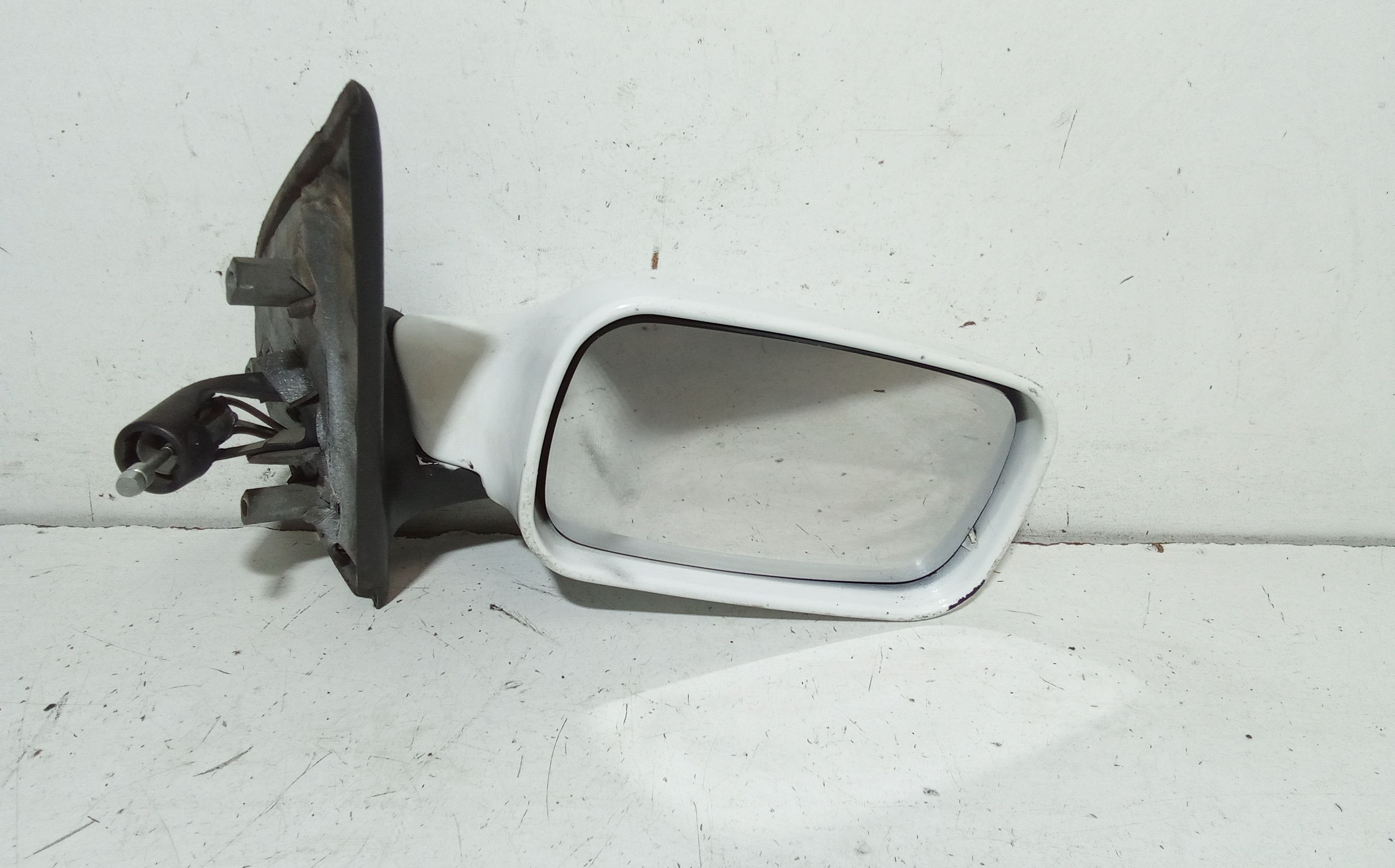 Specchietto Retrovisore Destro FIAT Punto Berlina 3P