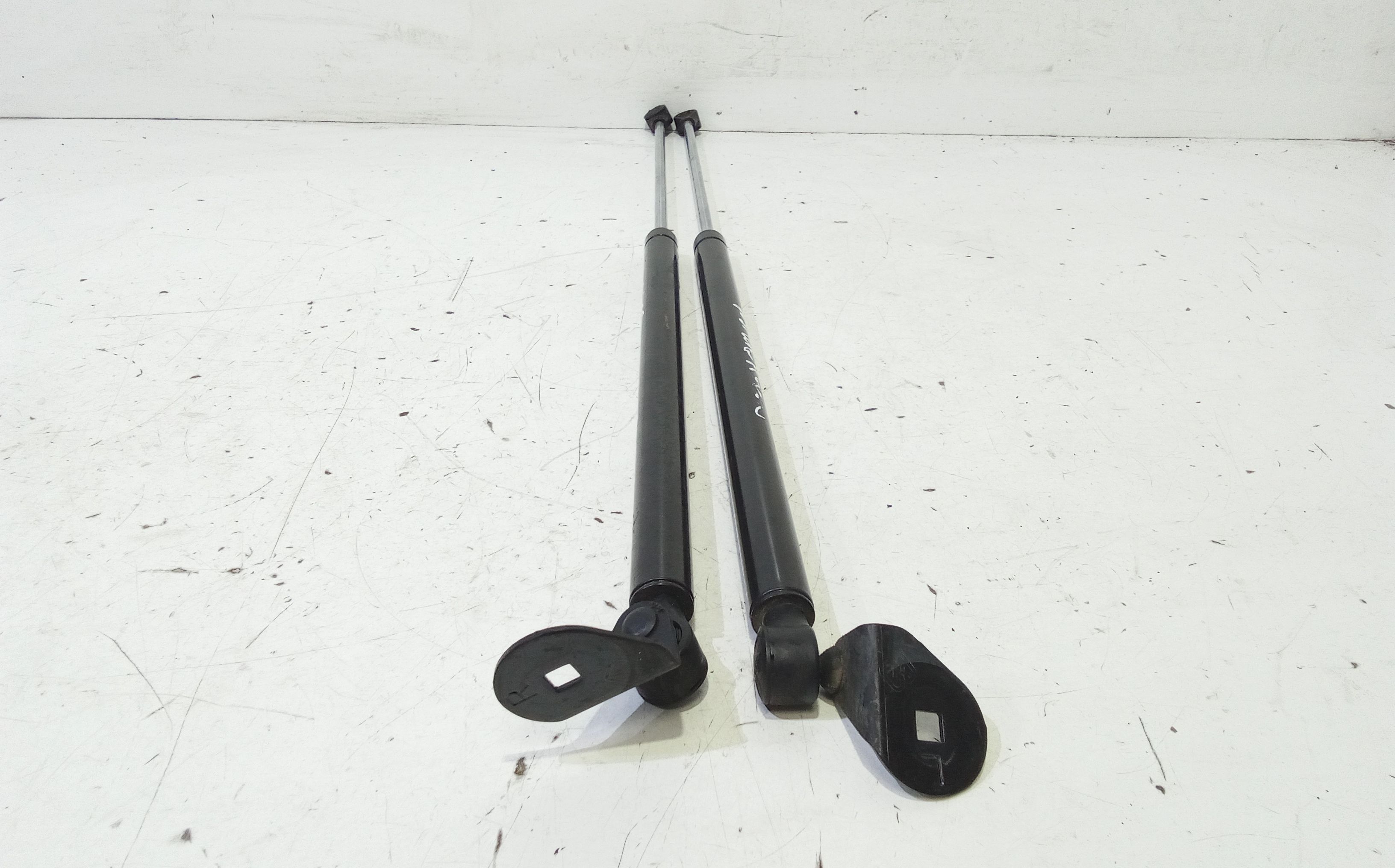 Pistoncini cofano Post. JEEP Wrangler 2 Serie