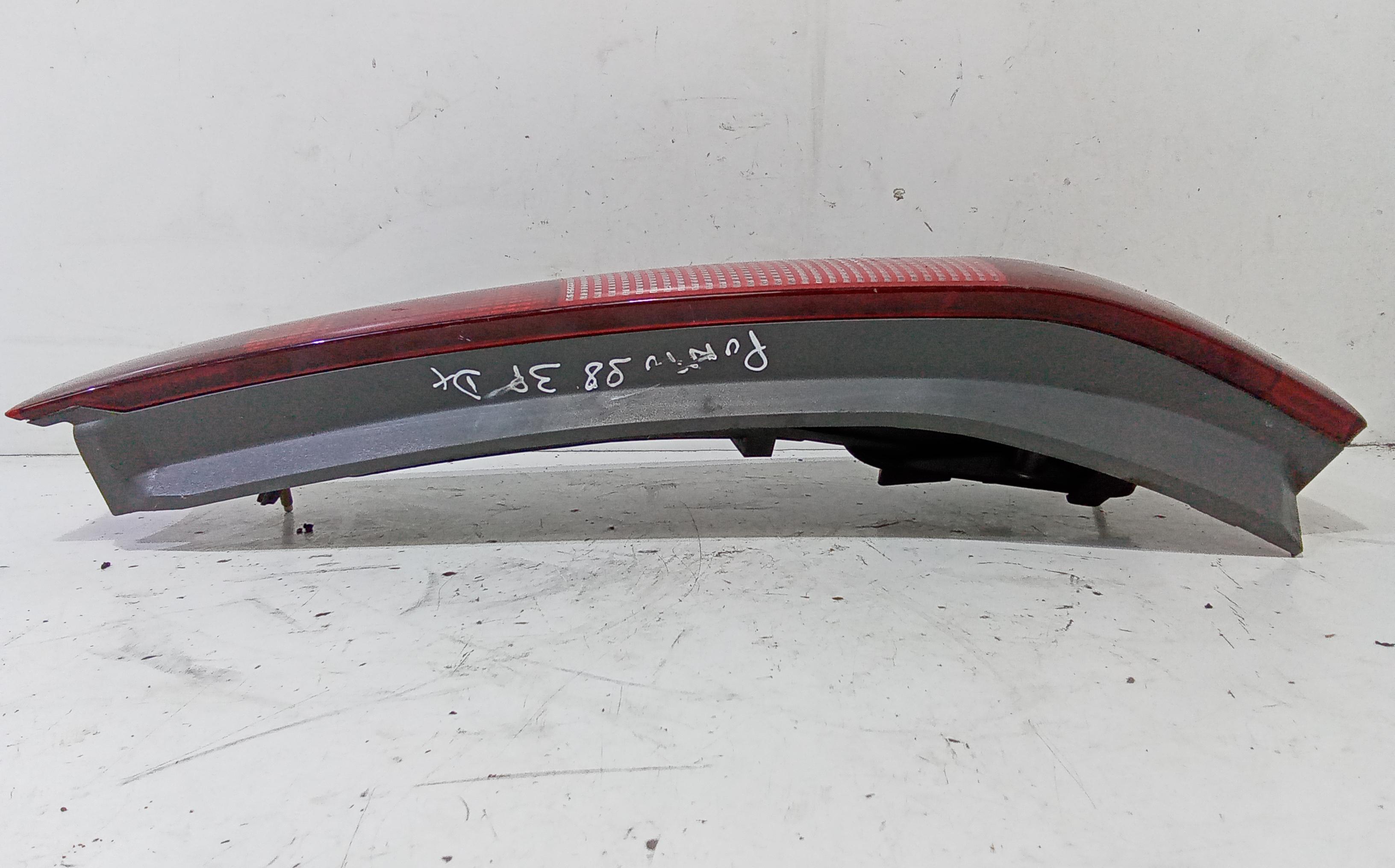 Stop fanale posteriore Destro Passeggero FIAT Punto Berlina 3P