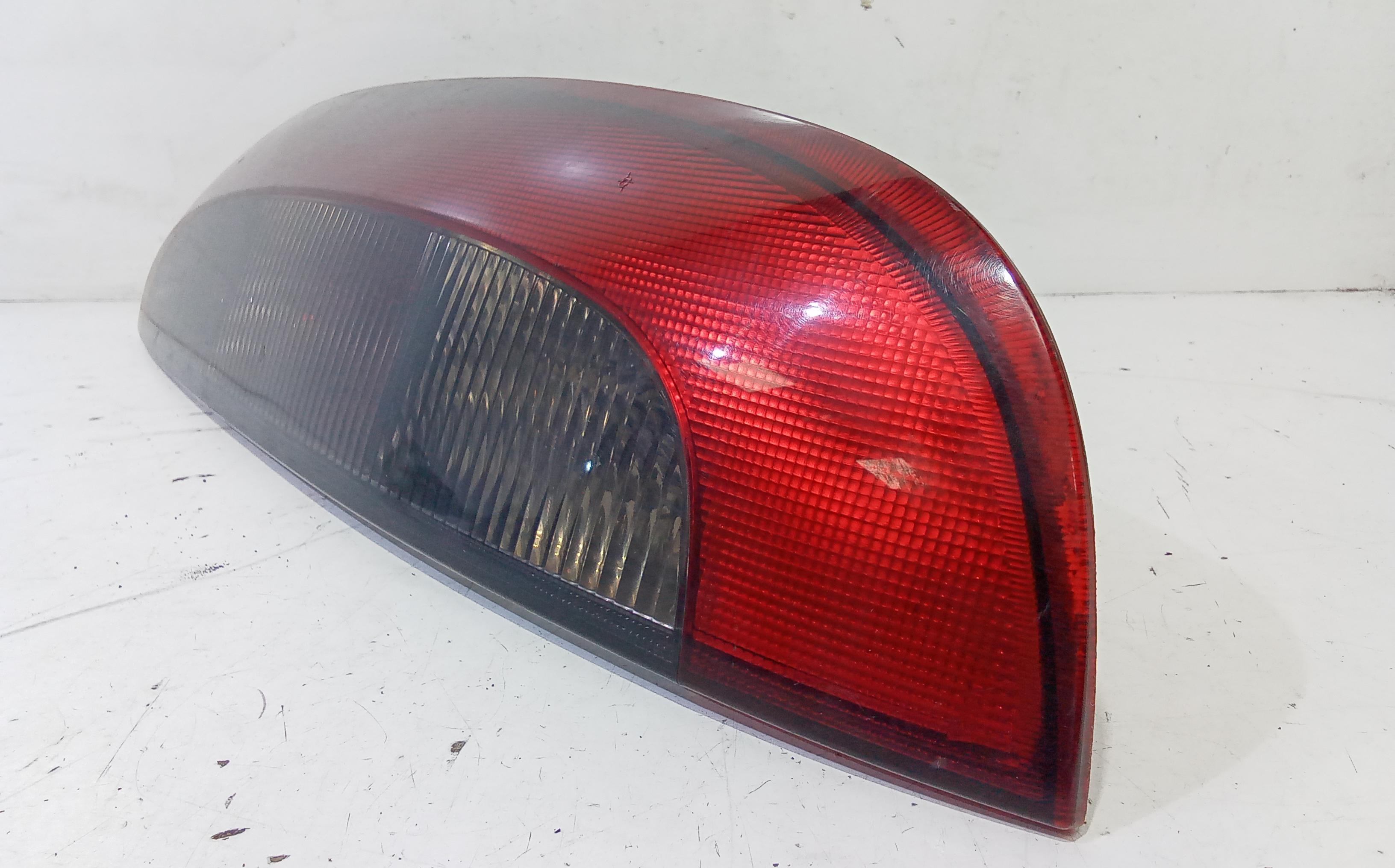 Stop fanale posteriore Destro Passeggero OPEL Corsa C 5P 1 Serie