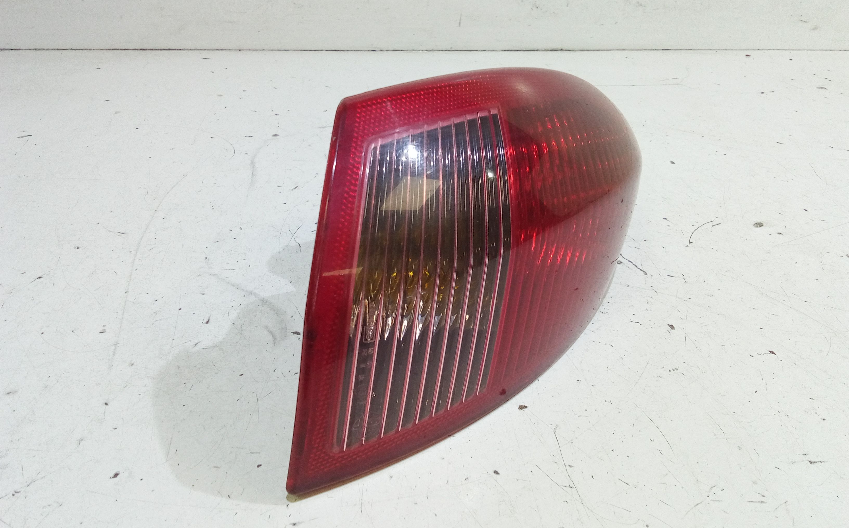 Stop fanale posteriore Destro Passeggero ALFA ROMEO 147 Serie (937) (00>05<)