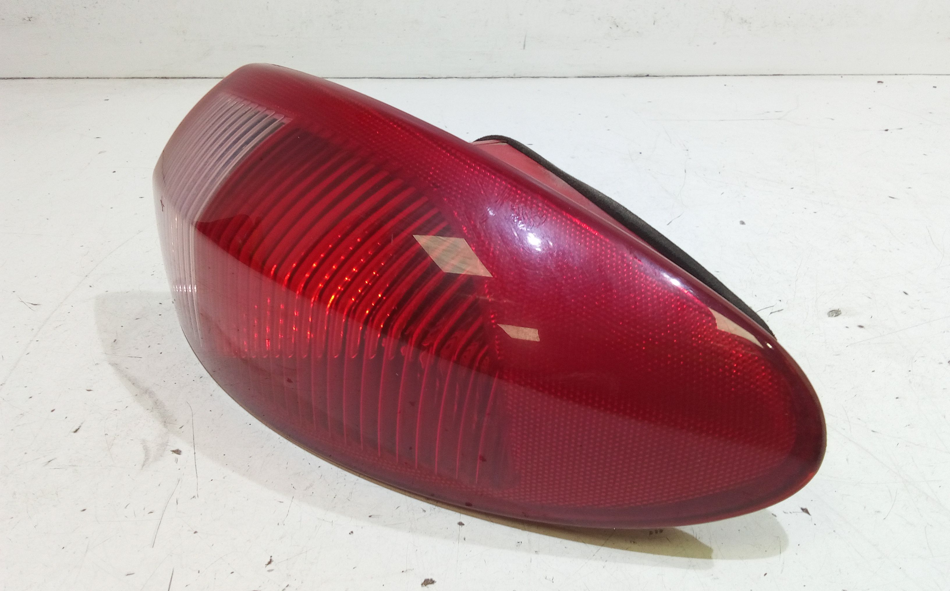 Stop fanale posteriore Destro Passeggero ALFA ROMEO 147 Serie (937) (00>05<)