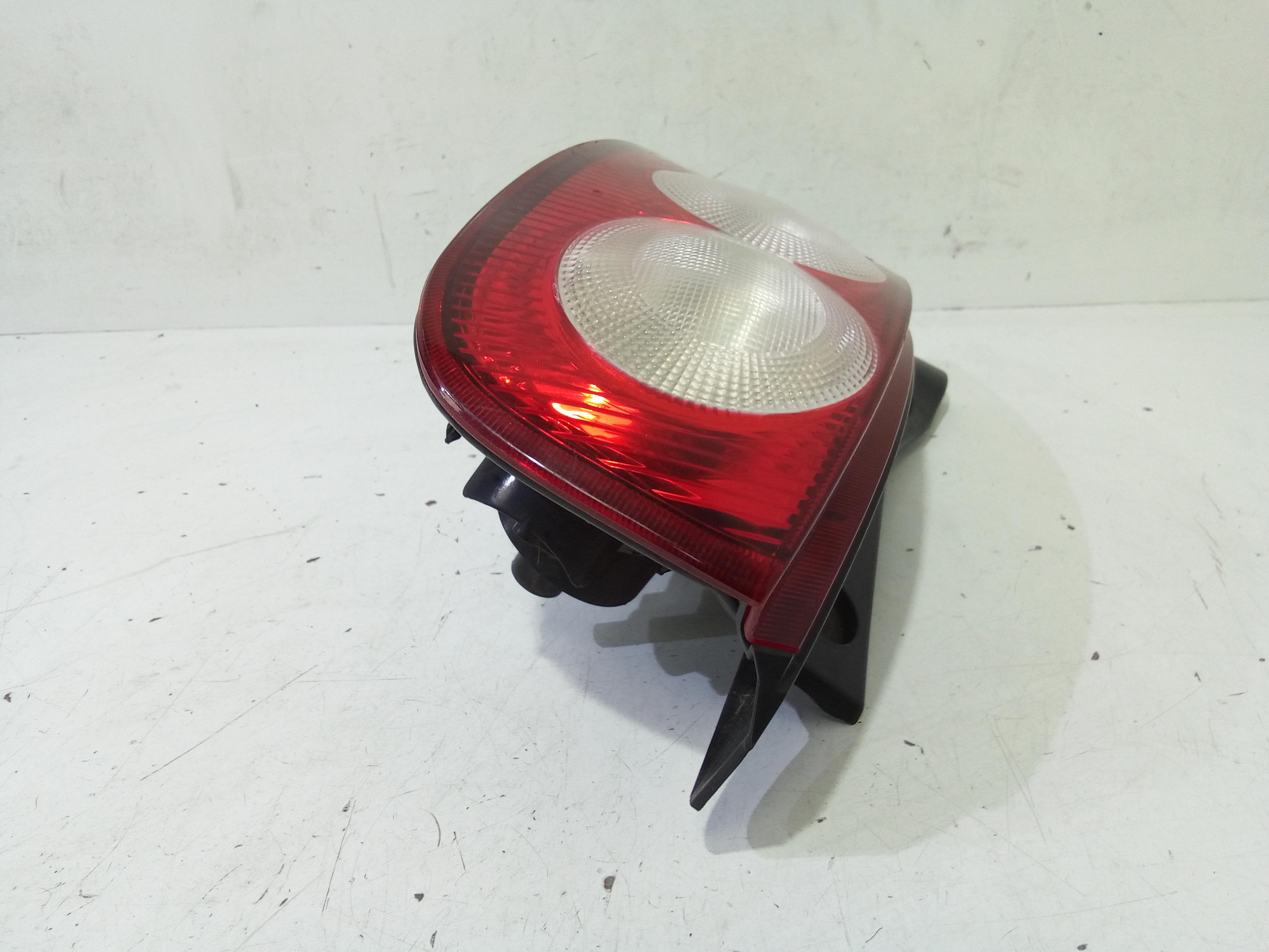 Stop fanale posteriore Destro Passeggero NISSAN Micra 4 Serie