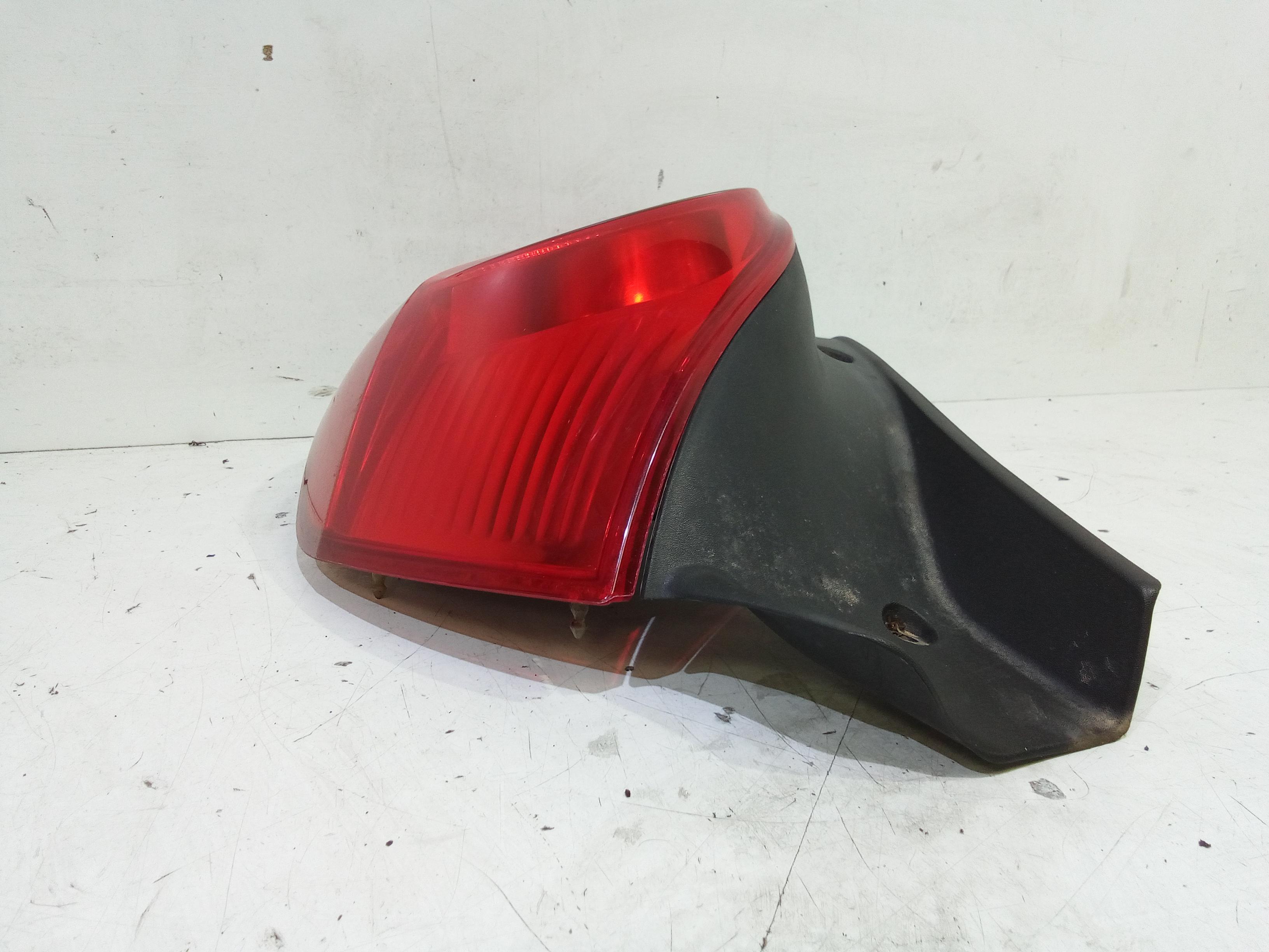 Stop fanale posteriore Destro Passeggero RENAULT Clio Serie (08>15)