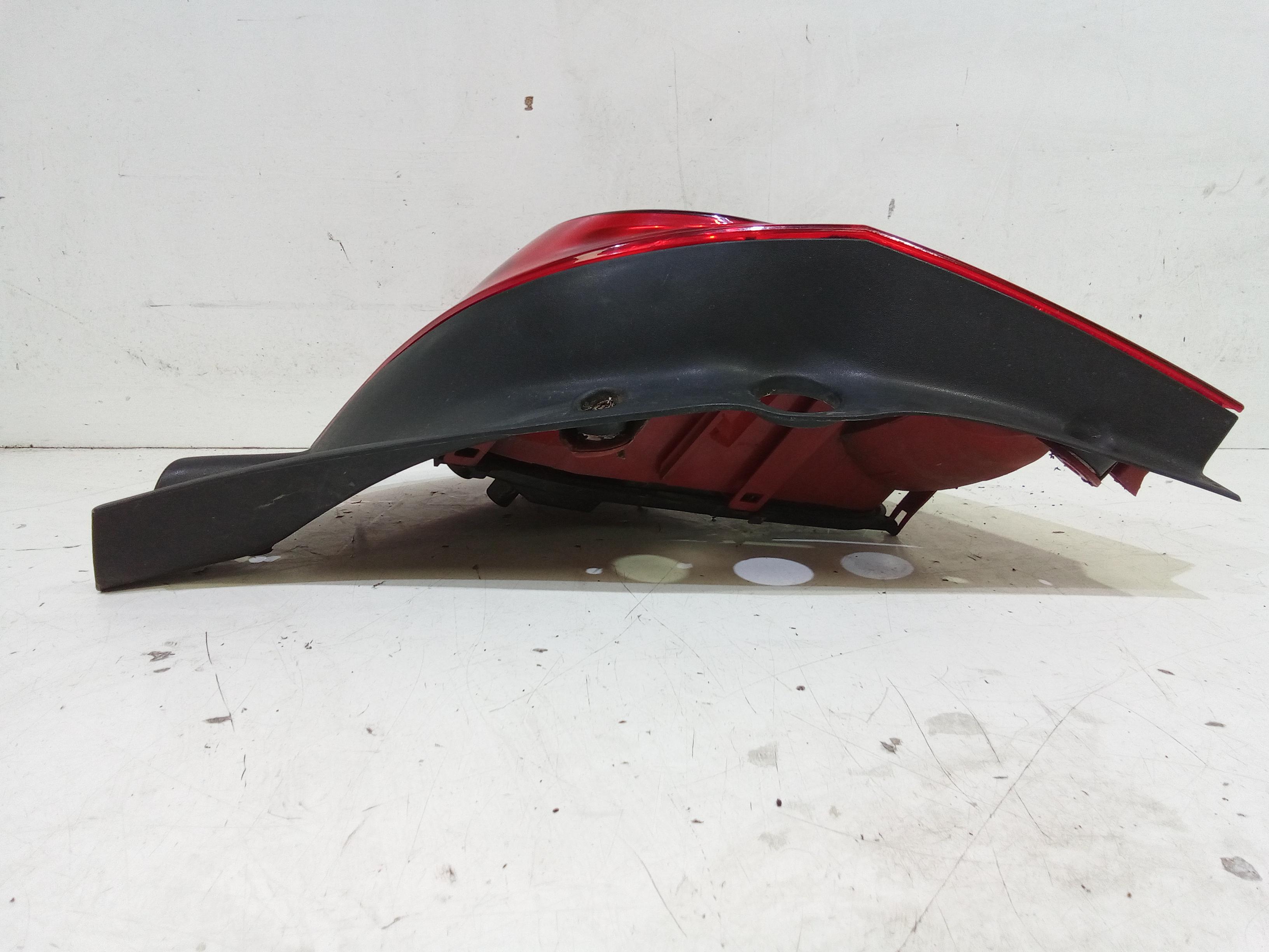 Stop fanale posteriore Destro Passeggero RENAULT Clio Serie (08>15)