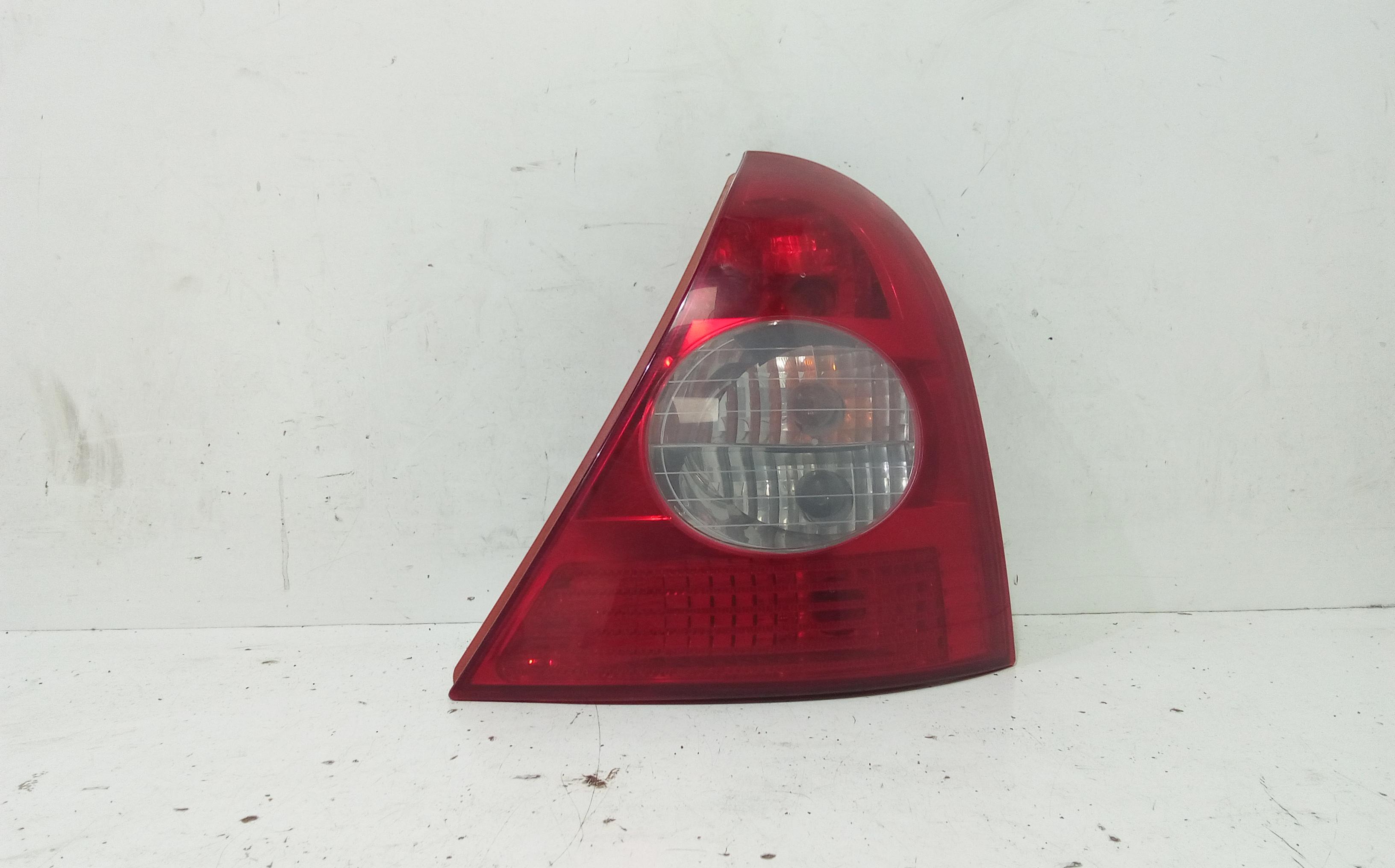 Stop fanale posteriore Destro Passeggero RENAULT Clio Serie (01>05)
