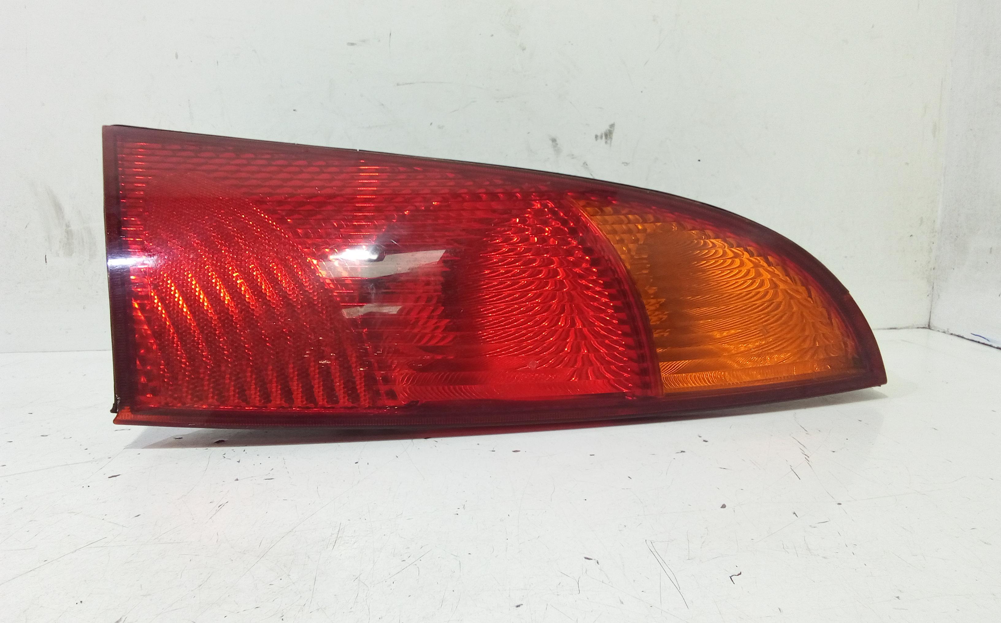 Stop fanale posteriore Destro Passeggero FORD Focus Berlina 2 Serie